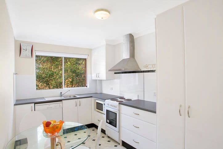 32 Cleland Road, ARTARMON NSW 2064, Artarmon - Thumbnail 2