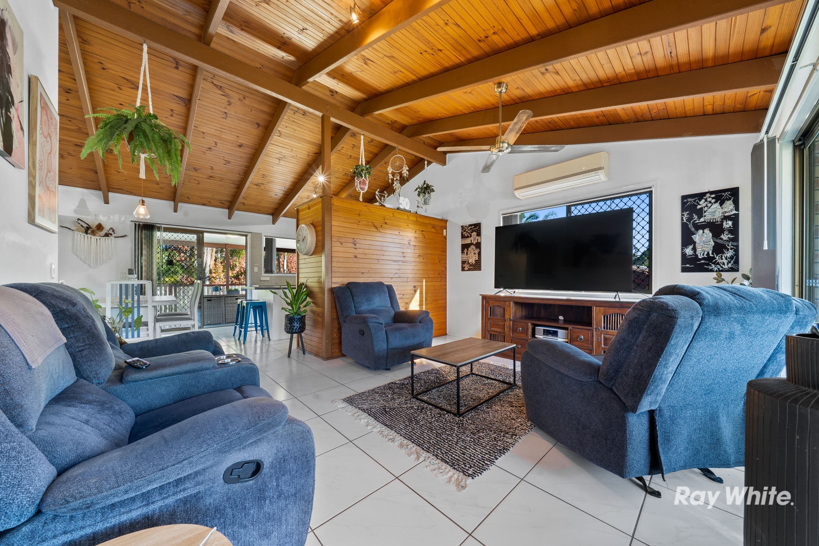 100 Parkroyal Crescent, Regents Park QLD 4118, Regents Park - Thumbnail 4
