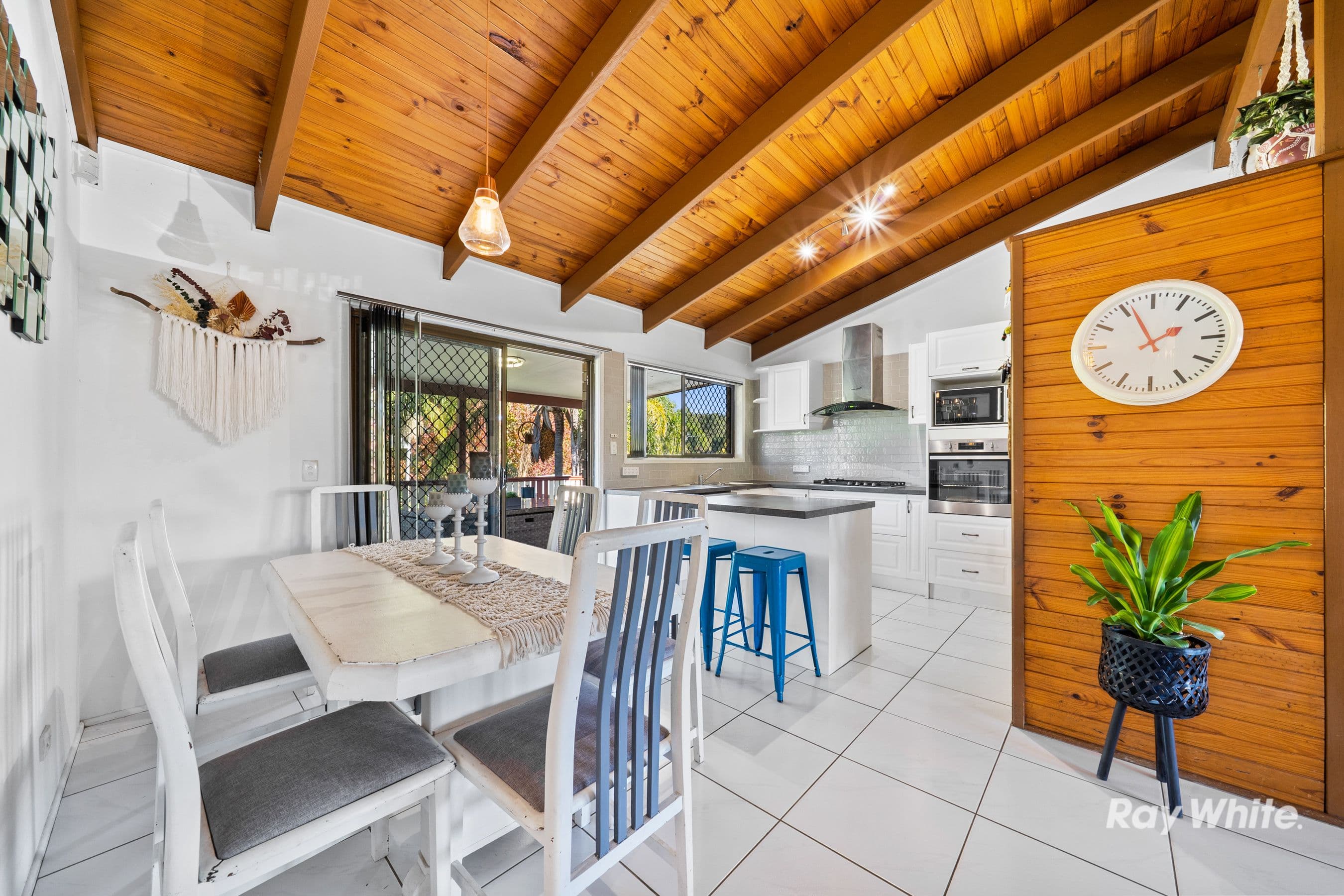 100 Parkroyal Crescent, Regents Park QLD 4118, Regents Park - Thumbnail 7