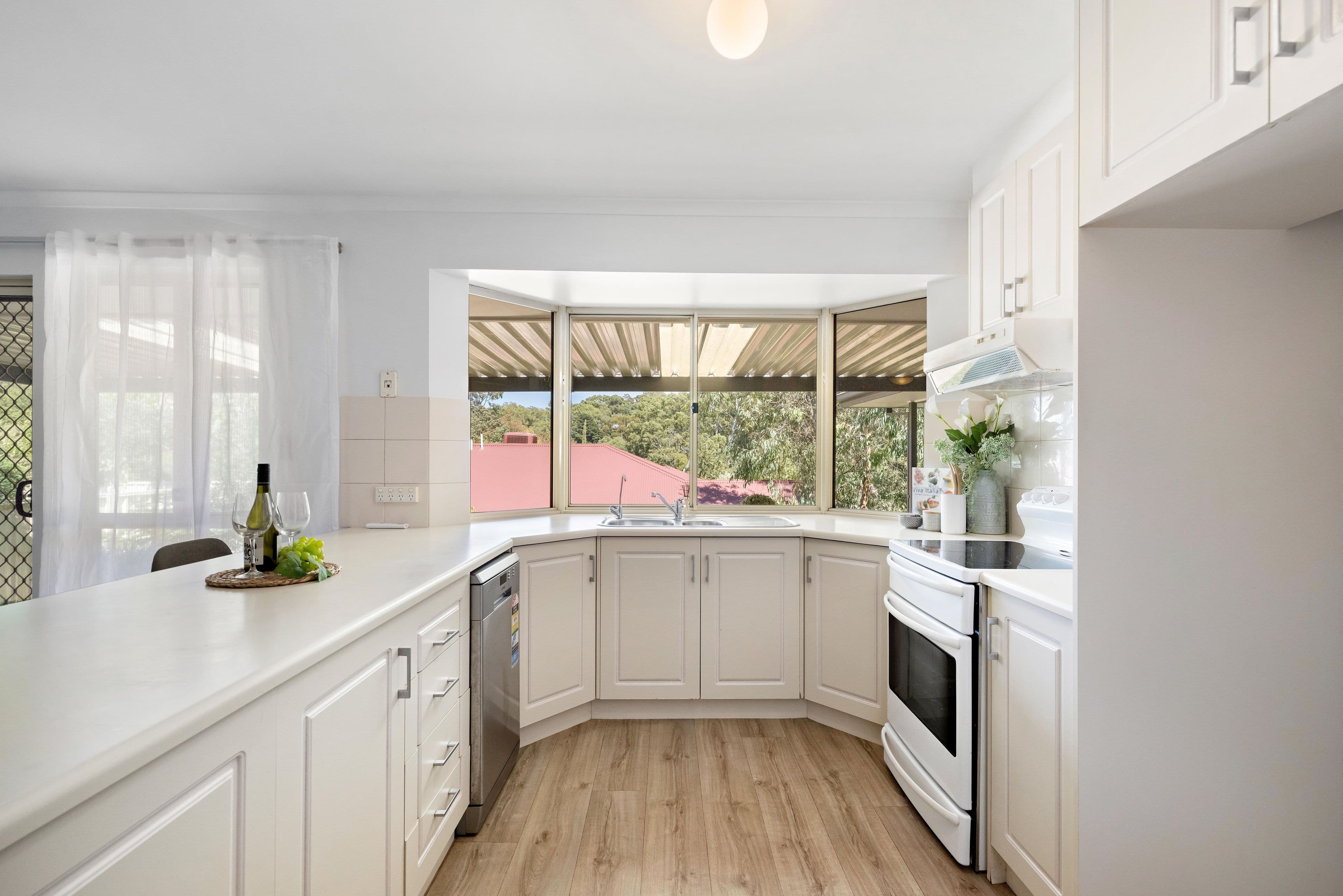 15 Meadowvale Road, Coromandel Valley SA 5051, Coromandel Valley - Thumbnail 7