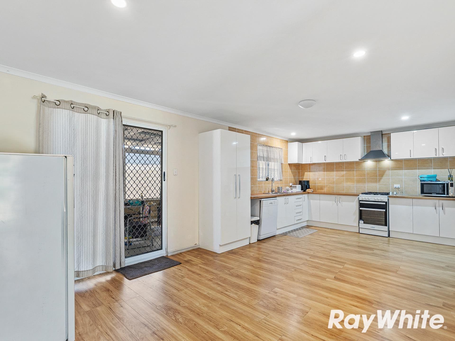 18 King Drive, Wannanup WA 6210, Wannanup - Thumbnail 6
