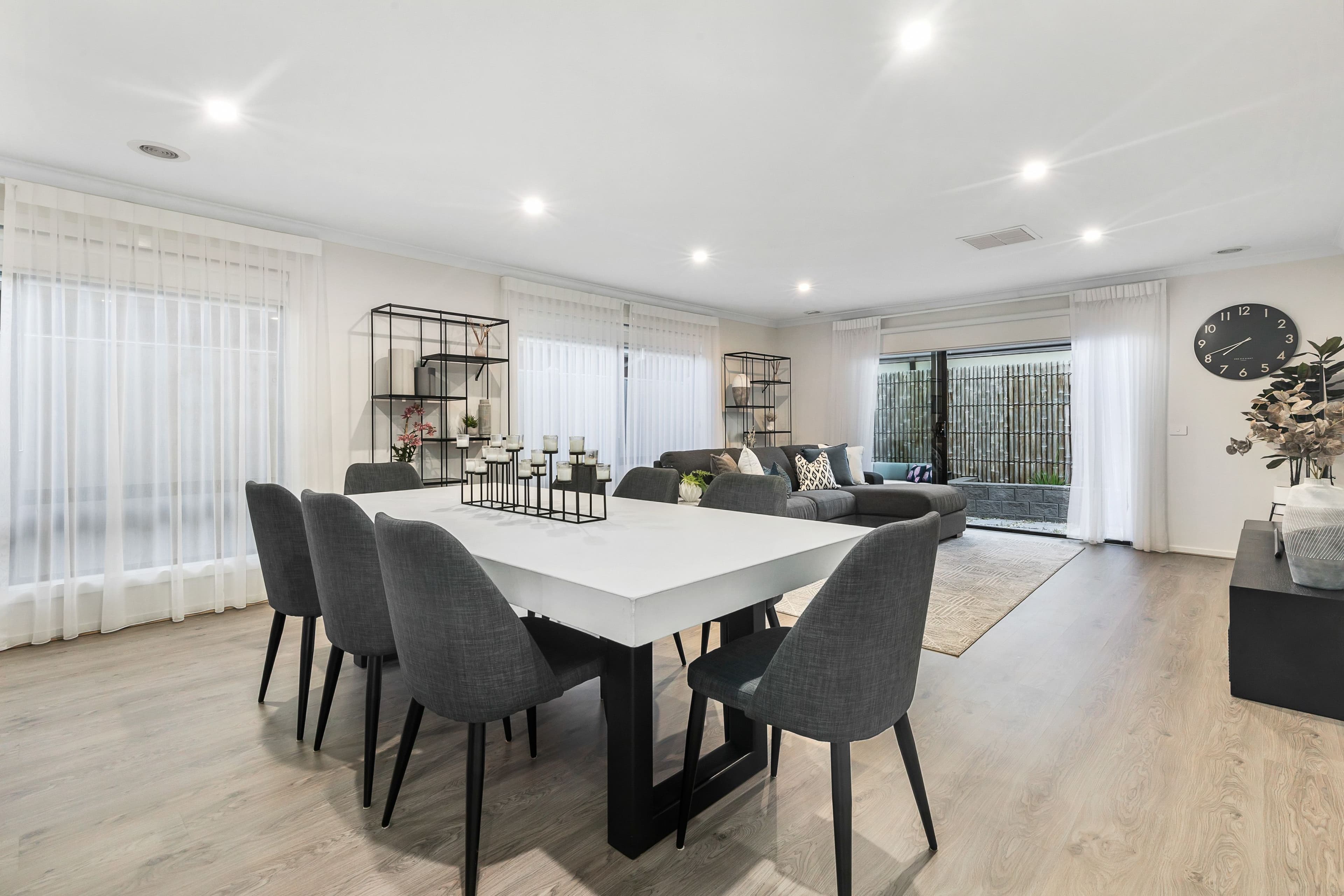 21 Foxley Crescent, Mickleham VIC 3064, Mickleham - Thumbnail 7