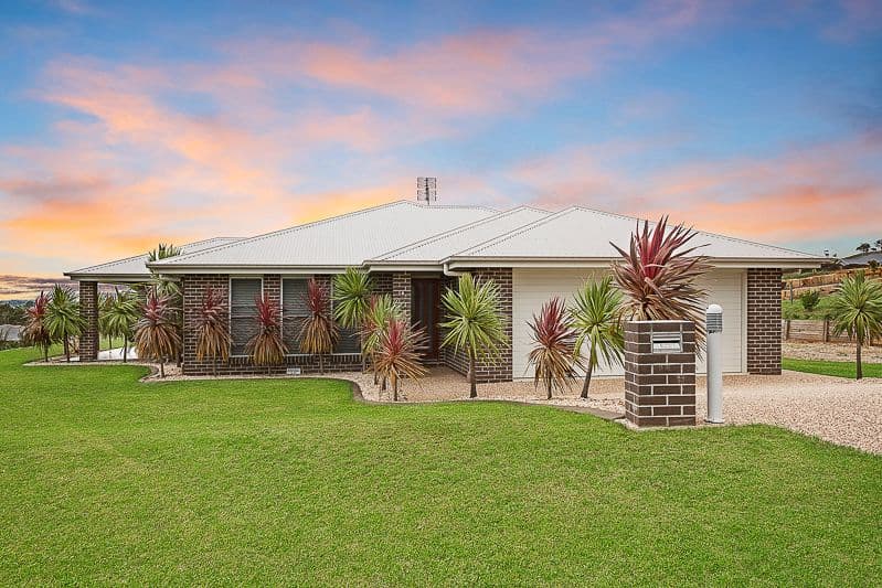 11 Kingston Road, Hodgson Vale QLD 4352, Hodgson Vale - Image 1
