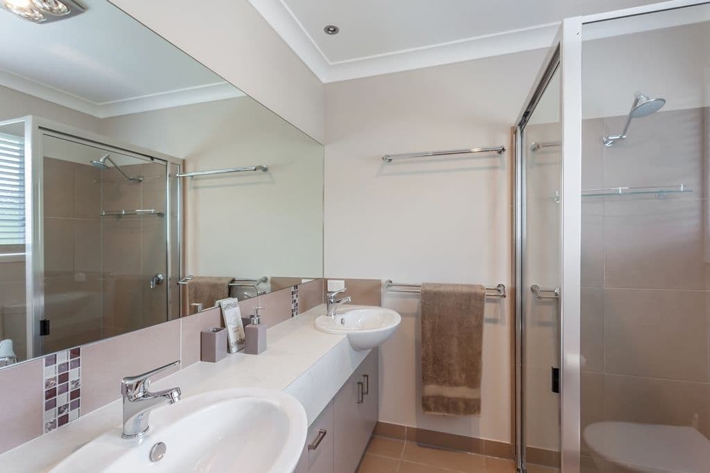 11 Kingston Road, Hodgson Vale QLD 4352, Hodgson Vale - Thumbnail 7