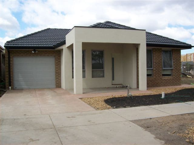 4 Wren Lane, CRAIGIEBURN VIC 3064, Craigieburn - Image 1