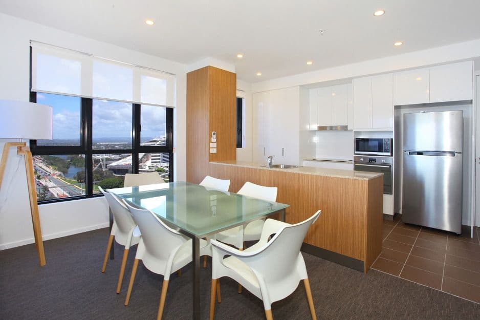 111 'Synergy' 2729-2733 Gold Coast Highway, Broadbeach QLD 4218, Broadbeach - Thumbnail 3