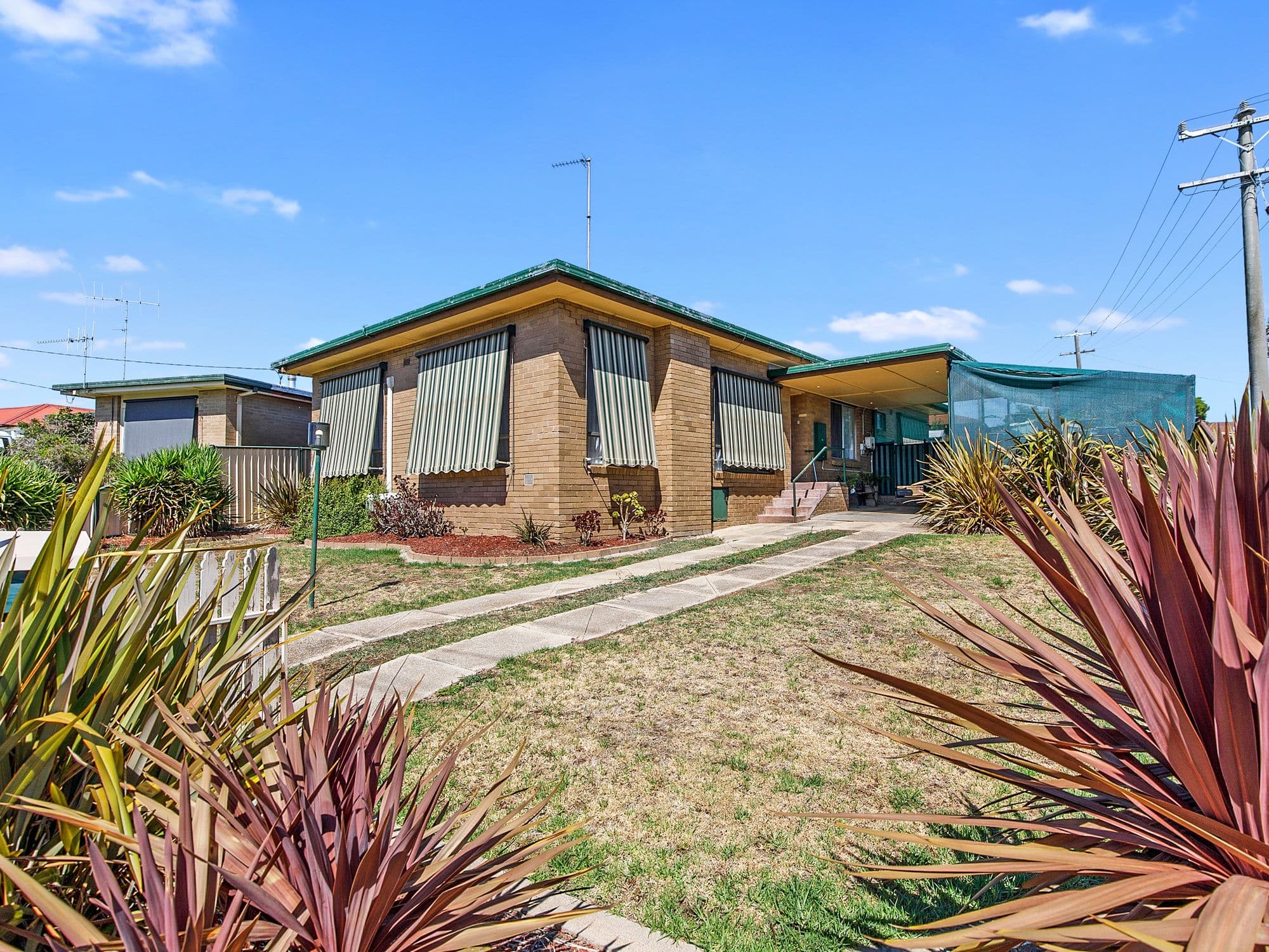 17 Redbank Road, Seymour VIC 3660, Seymour - Image 1