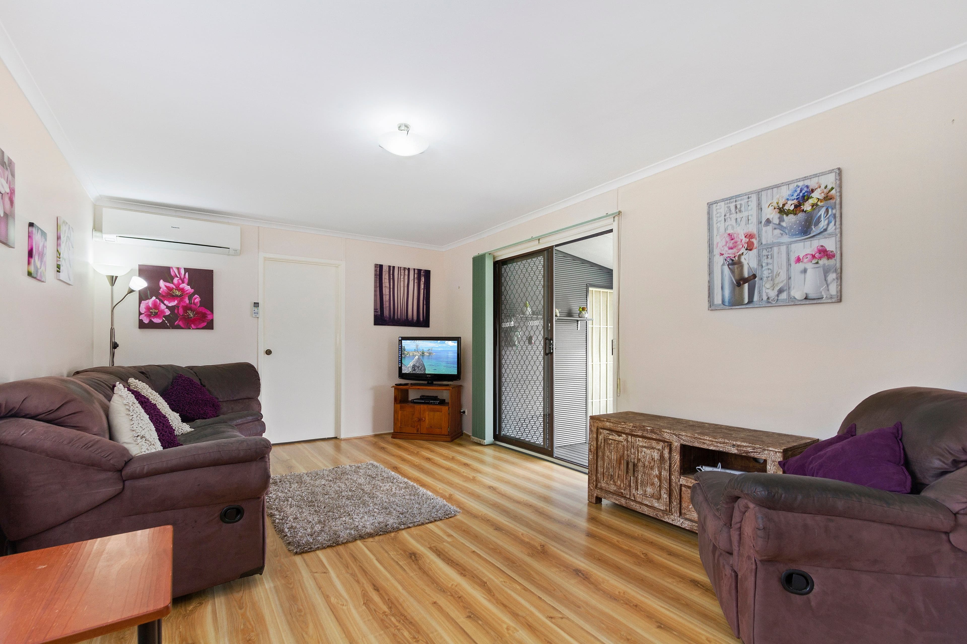 12 Clare Crescent, Batehaven - Thumbnail 4