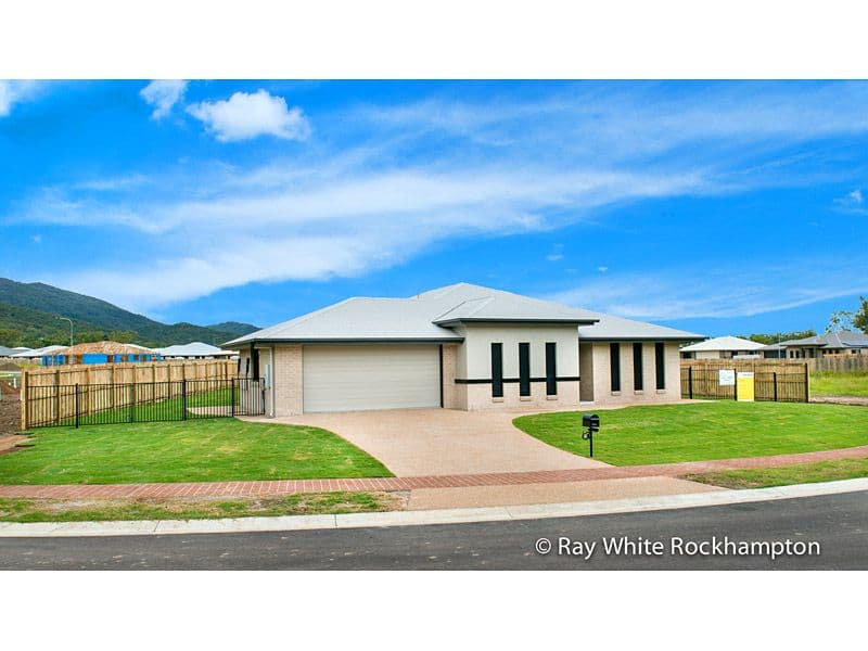 14 Stringybark Avenue, NORMAN GARDENS QLD 4701, Norman Gardens - Image 1