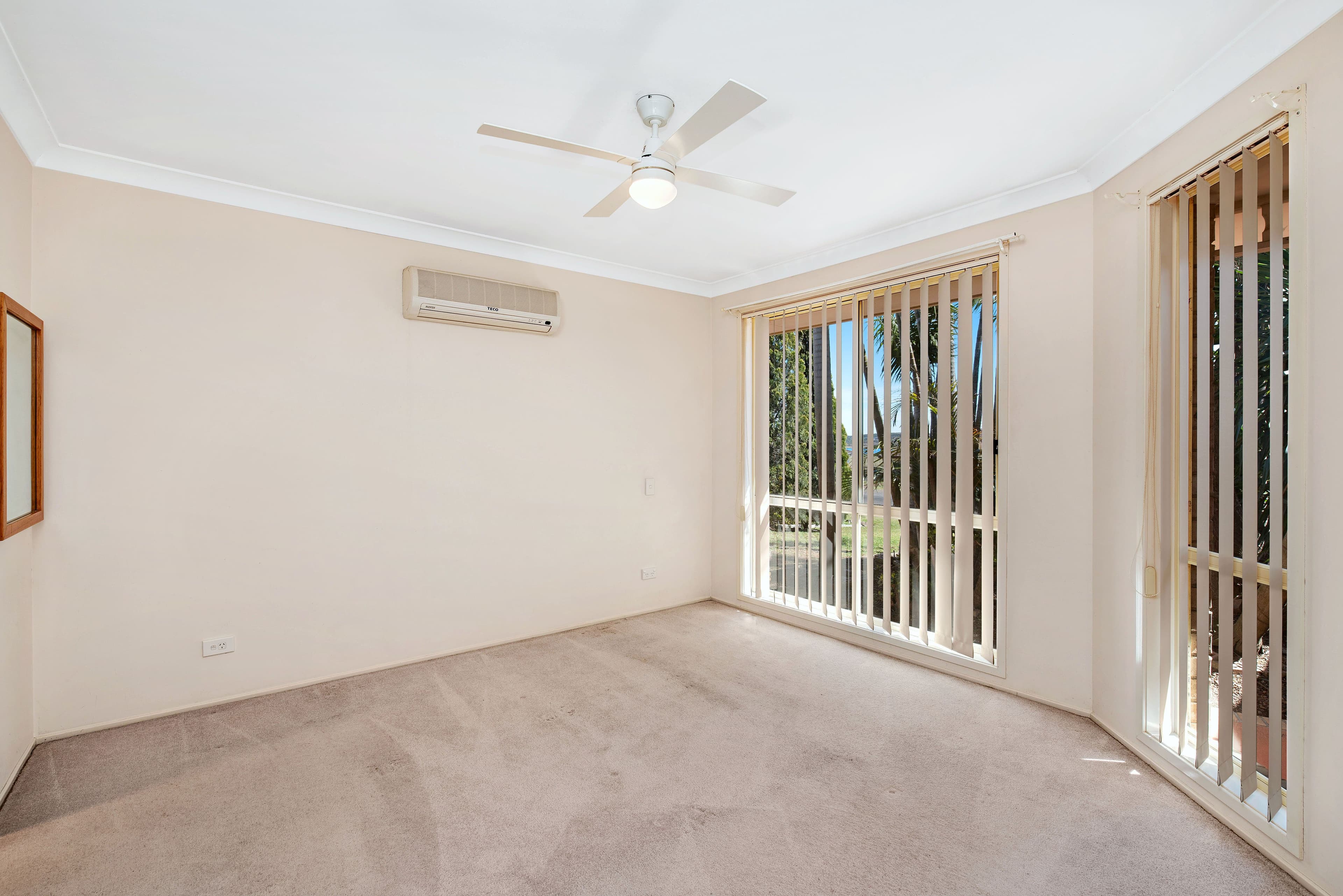 17 Waterbush Crescent, Woodberry - Thumbnail 5