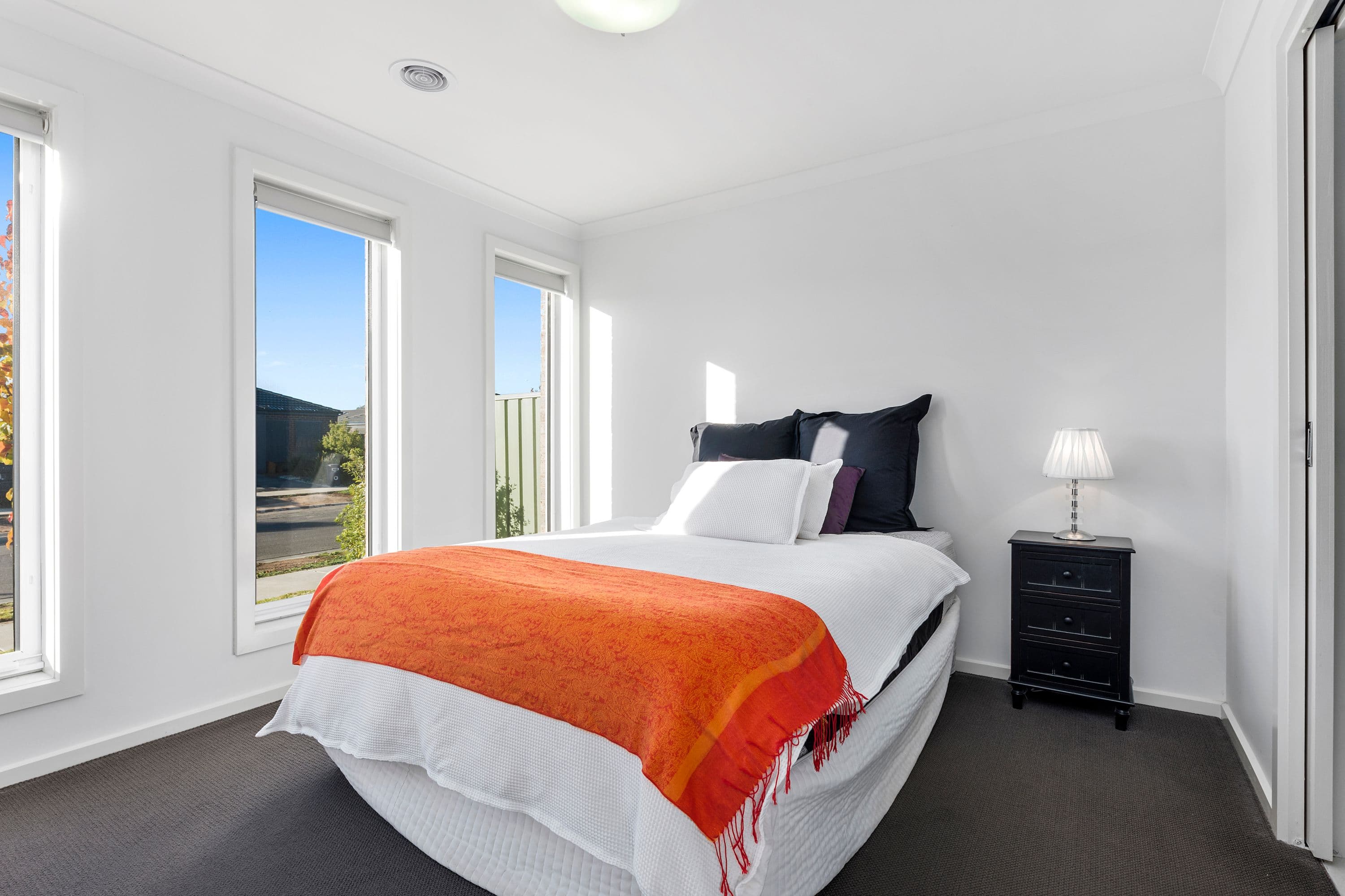 30 McMeeken Way, Epsom VIC 3551, Epsom - Thumbnail 3