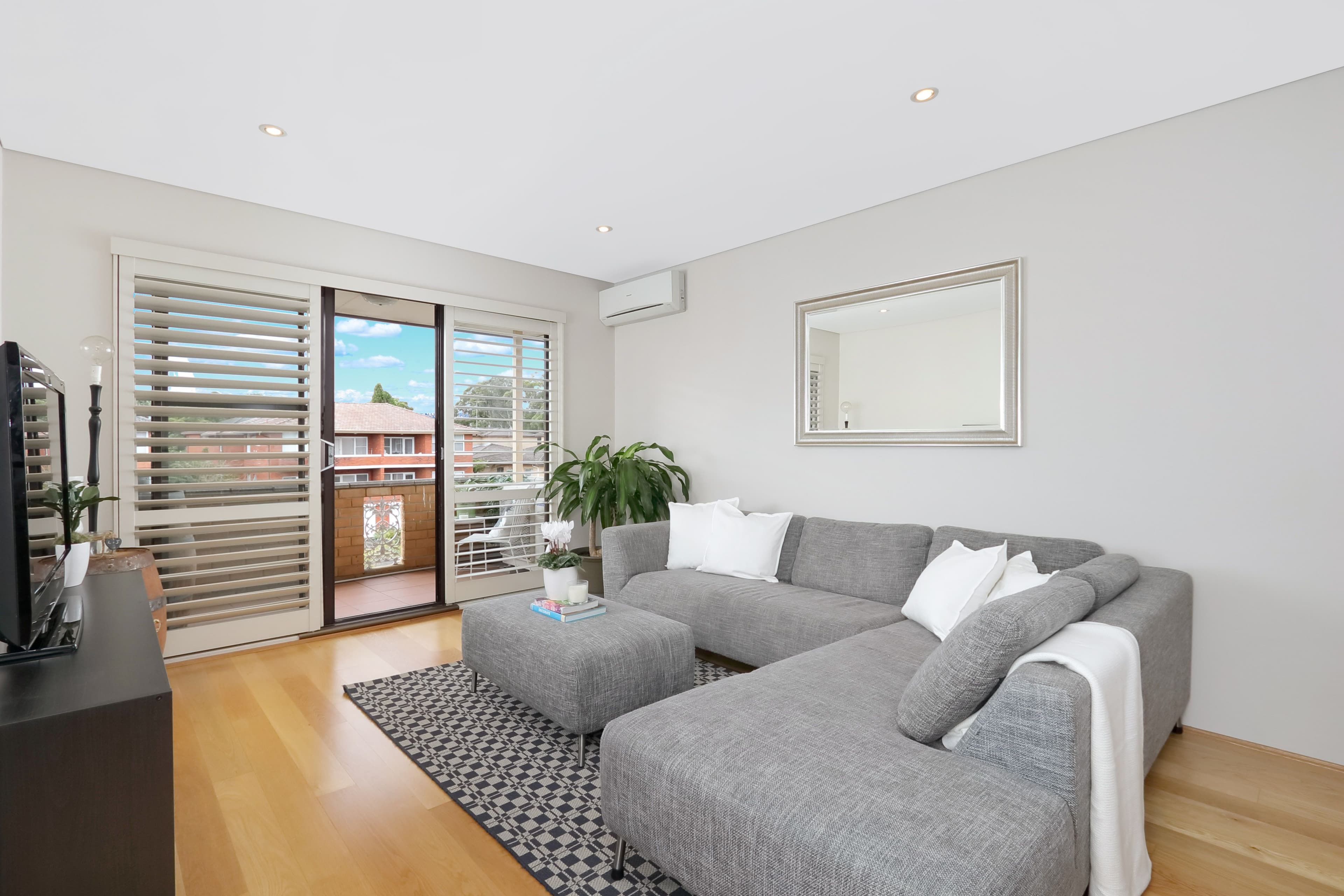 26 Wonoona Parade East, Oatley NSW 2223, Oatley - Thumbnail 2