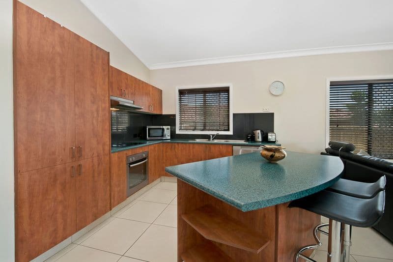 71 Lipscombe Road, DECEPTION BAY QLD 4508, Deception Bay - Thumbnail 2