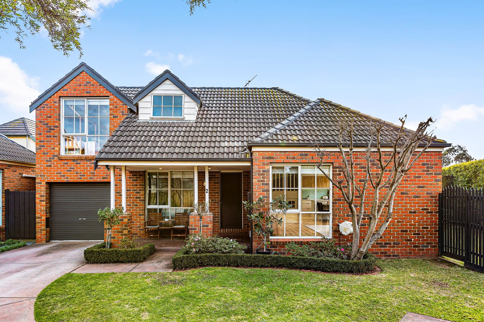 2/7 Darling Street, Hughesdale - Image 1
