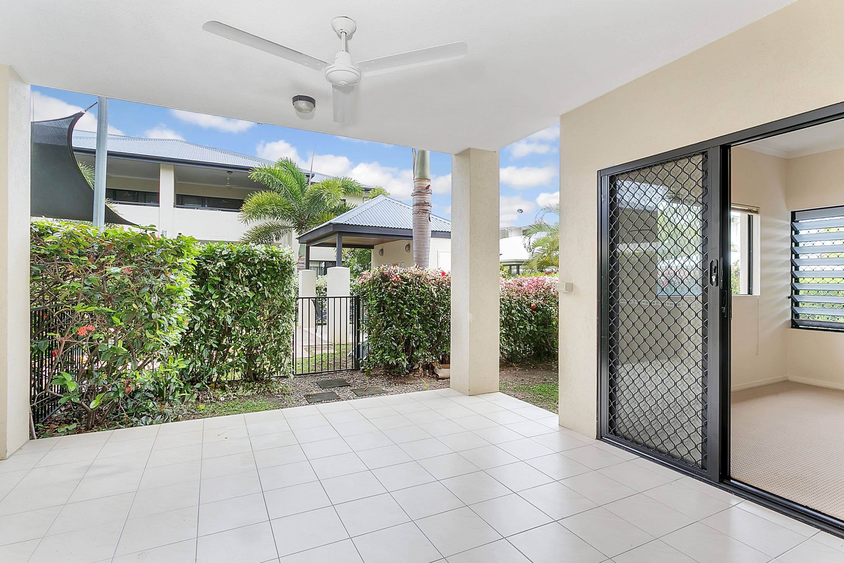 12 Oyster Court, Trinity Beach QLD 4879, Trinity Beach - Thumbnail 3
