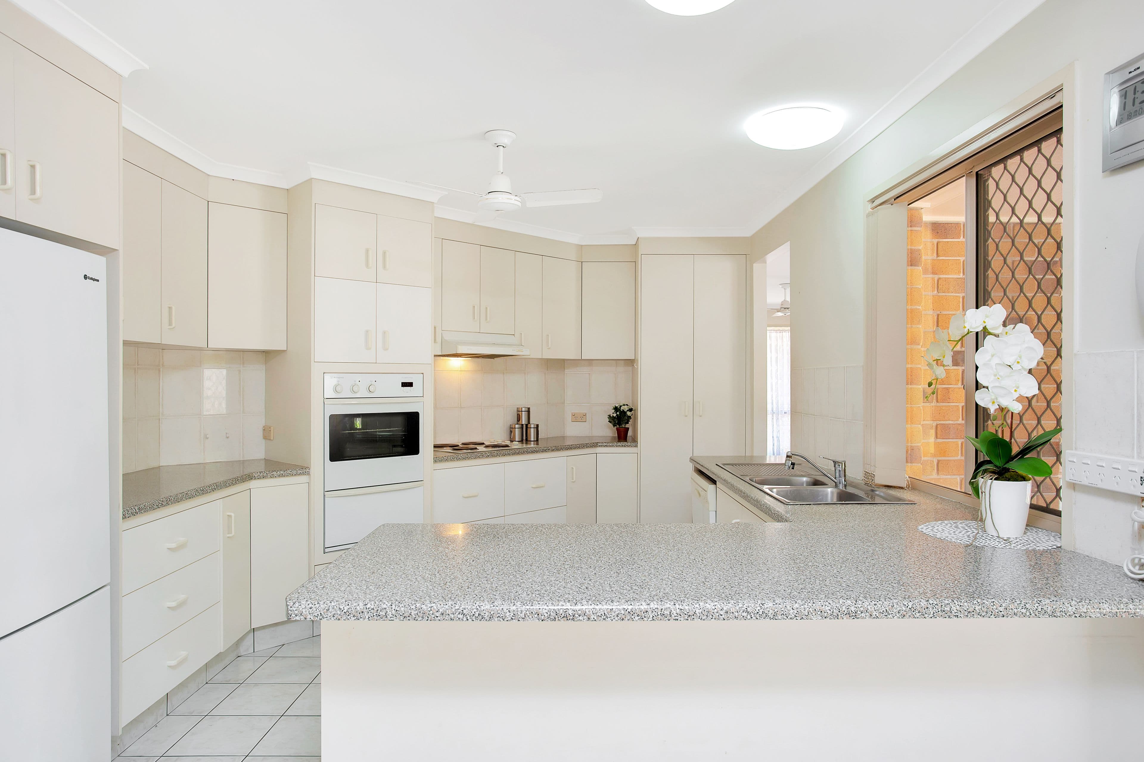 5 Grassmere Court, Robina QLD 4226, Robina - Thumbnail 2