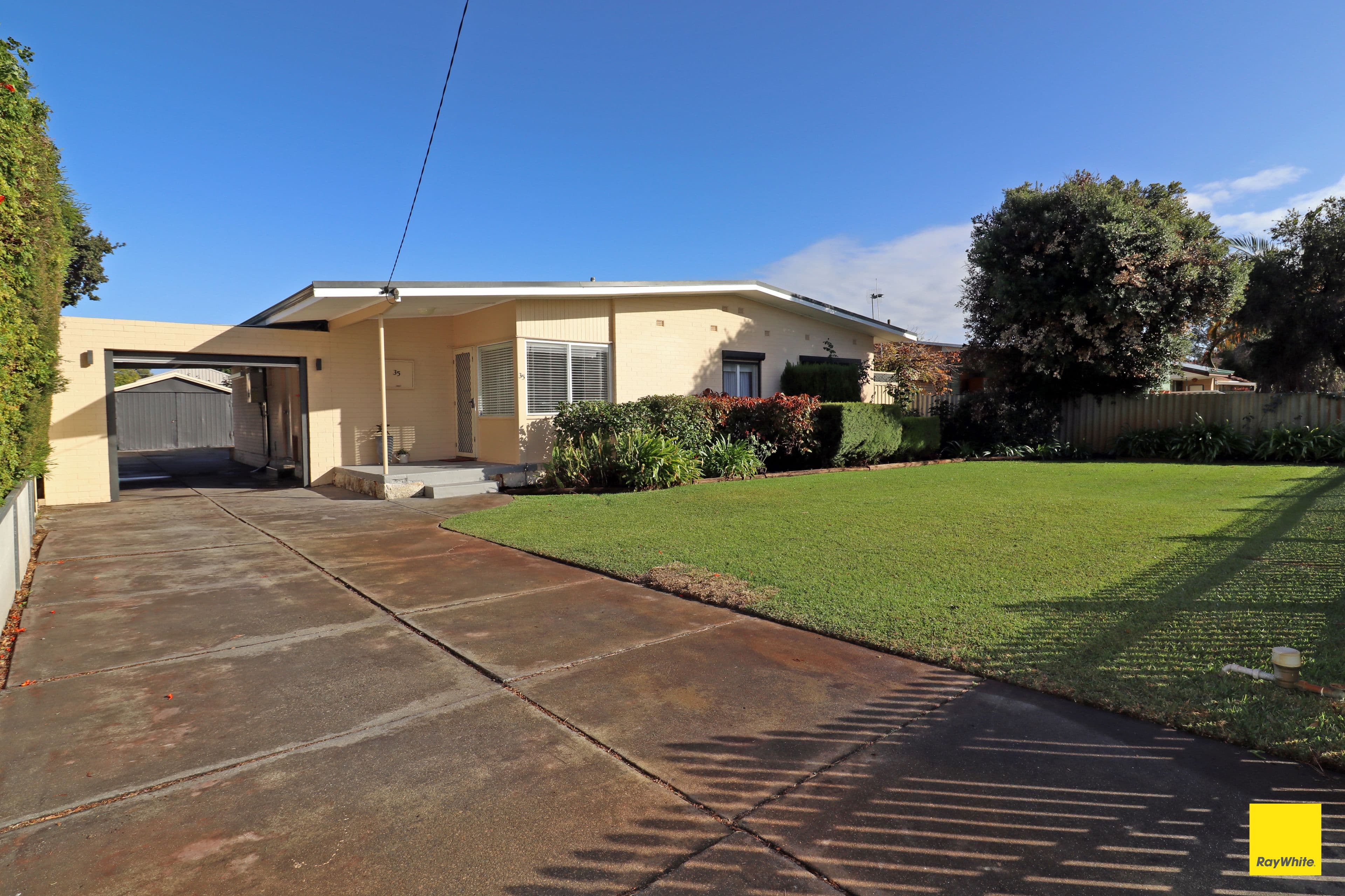 35 Scanlon Way, Lockridge WA 6054, Lockridge - Thumbnail 3