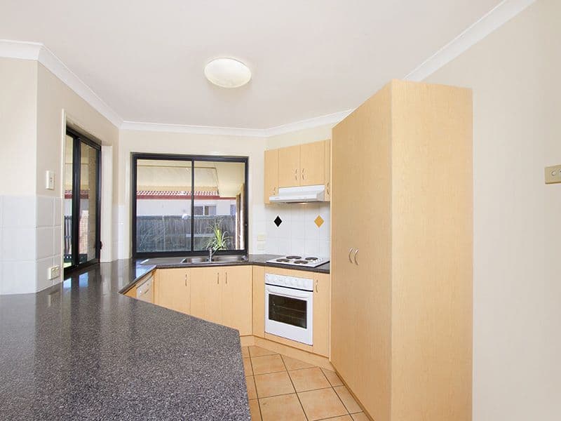 3 Dunne Court, Meadowbrook QLD 4131, Meadowbrook - Thumbnail 2