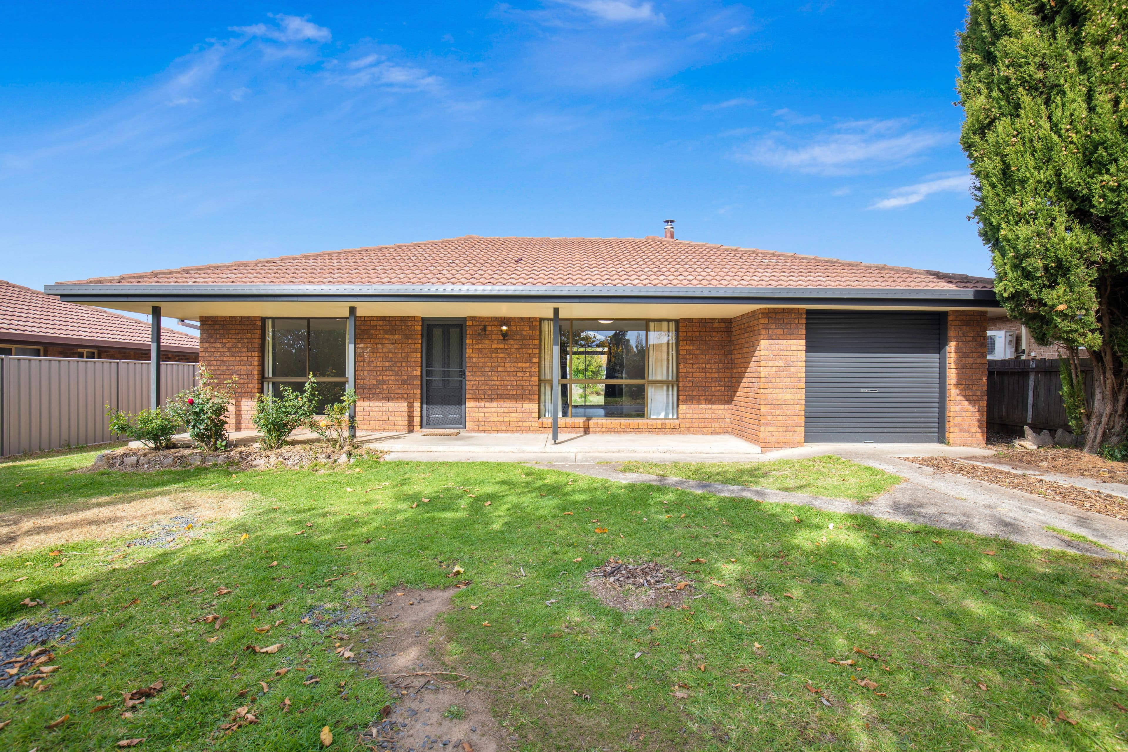 12 Alahna Drive, Armidale NSW 2350, Armidale - Image 1