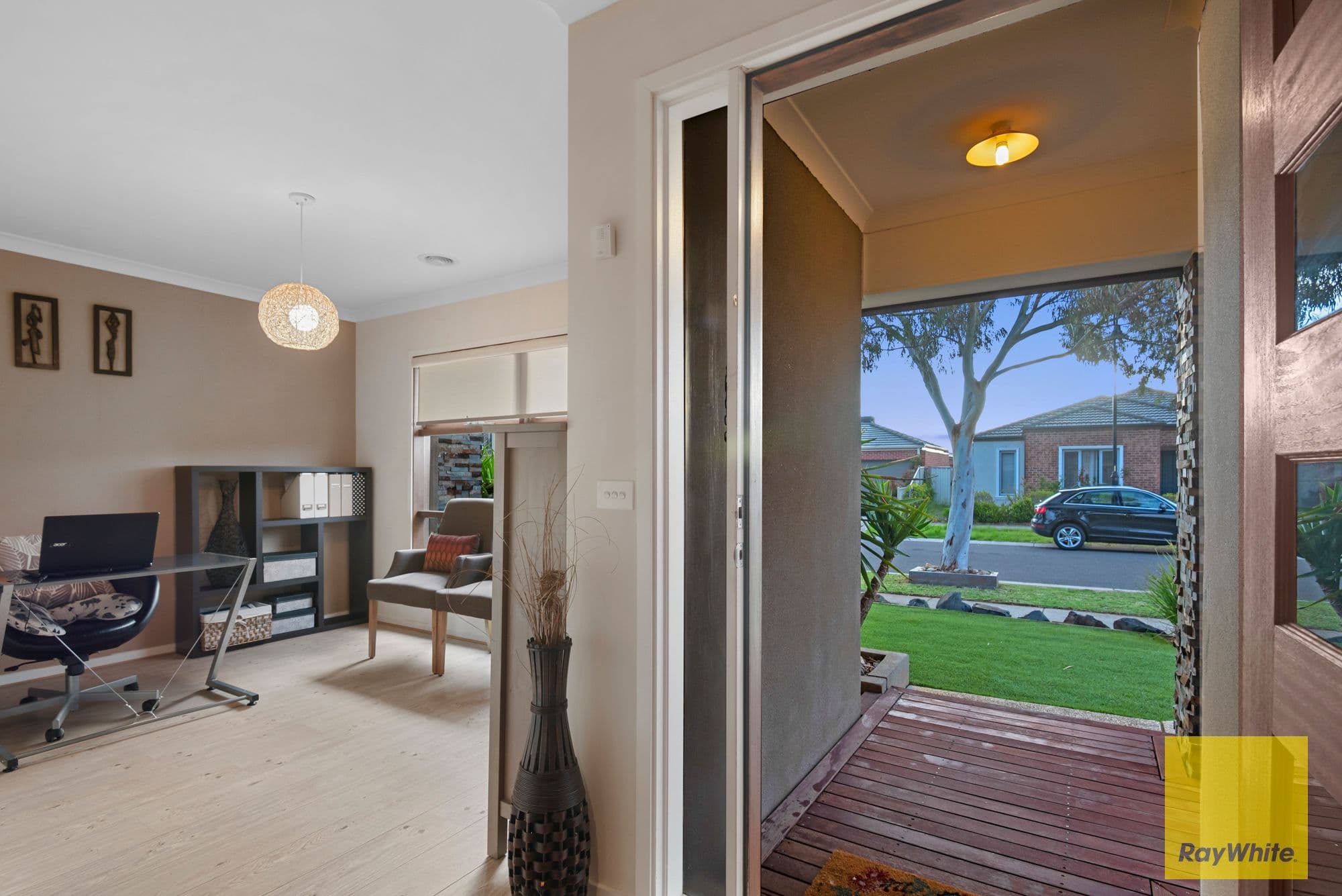 15 Bushfield Road, Truganina VIC 3029, Truganina - Thumbnail 3