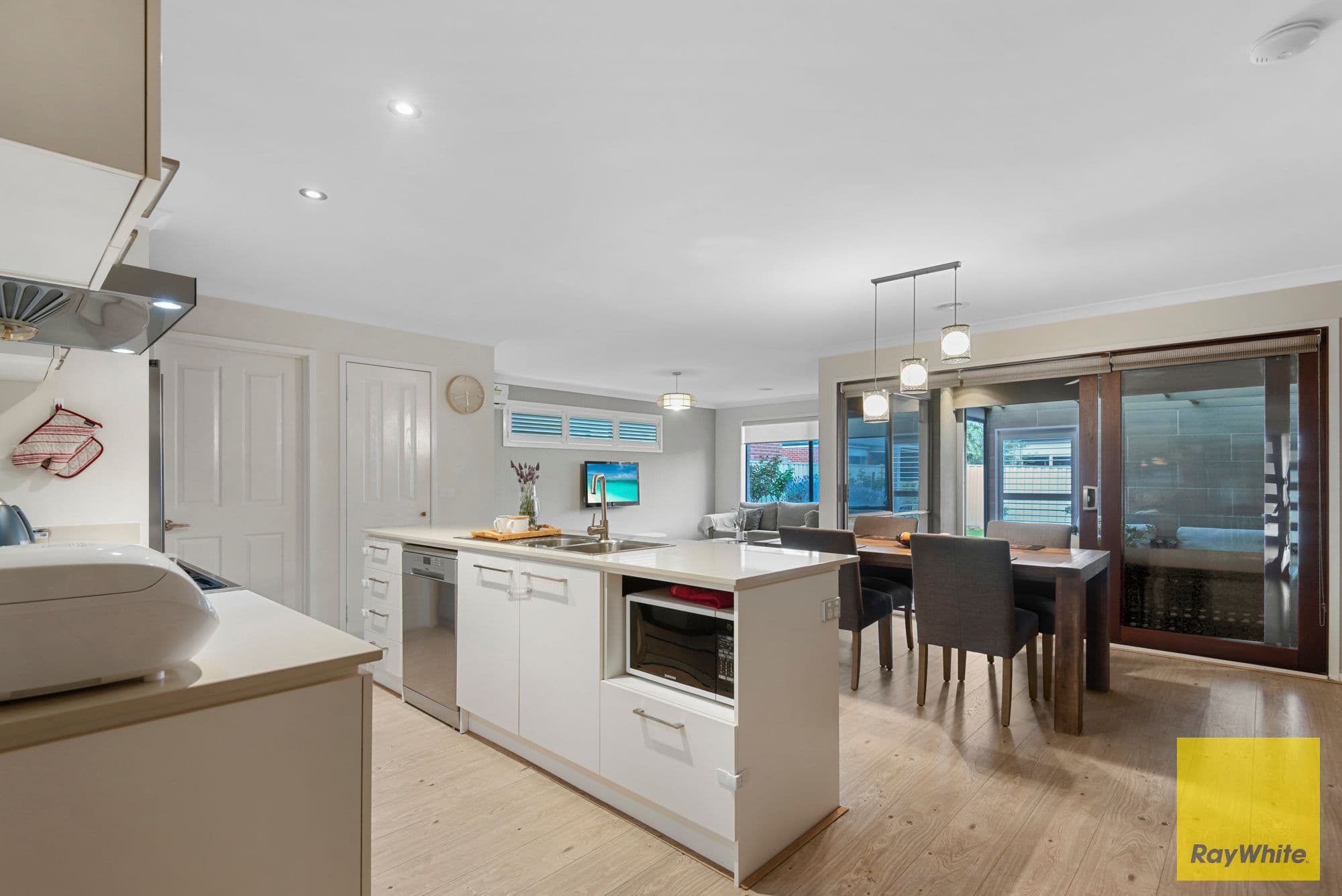 15 Bushfield Road, Truganina VIC 3029, Truganina - Thumbnail 7