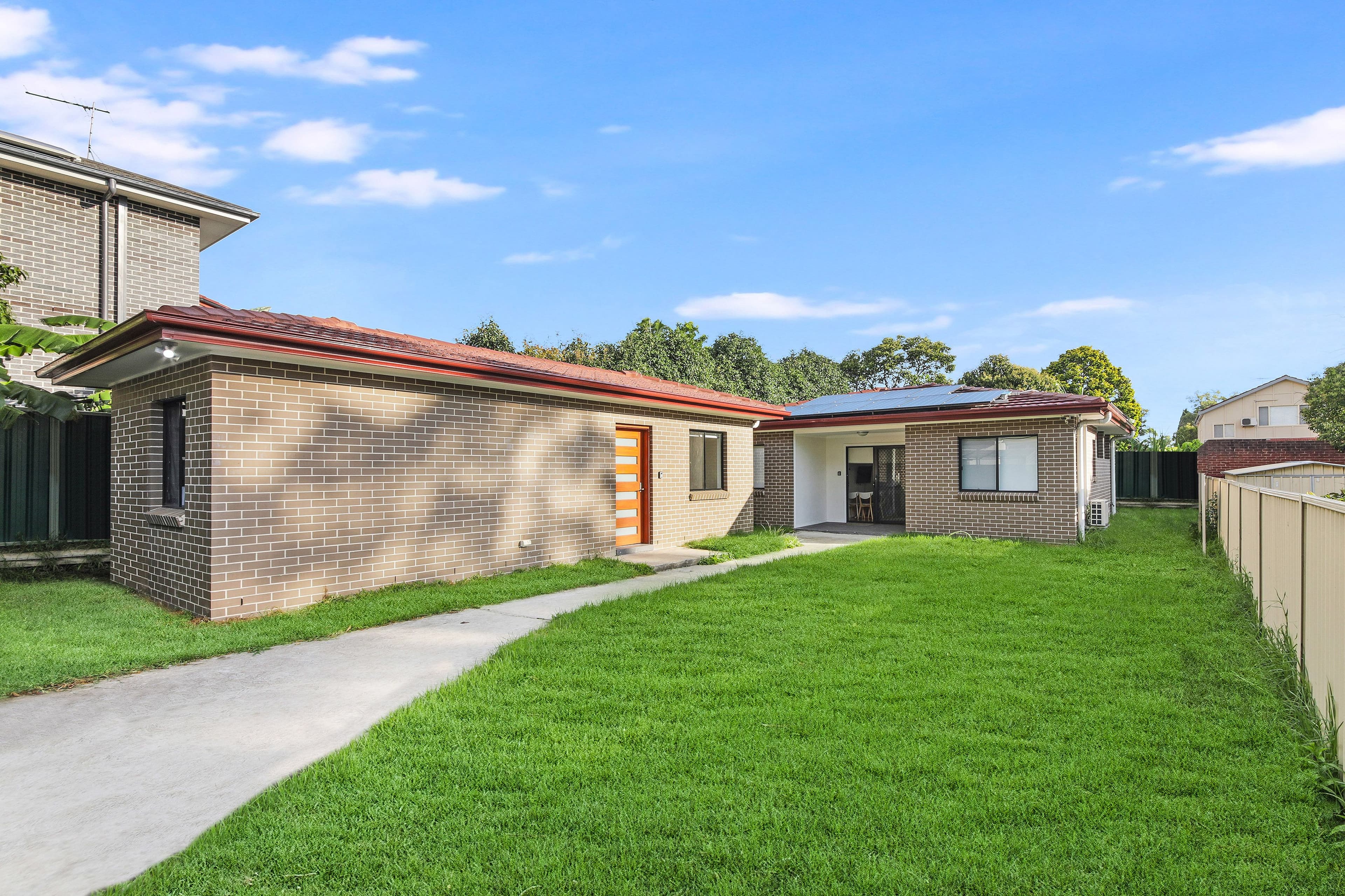 13 Cairns Street, Riverwood NSW 2210, Riverwood - Thumbnail 2