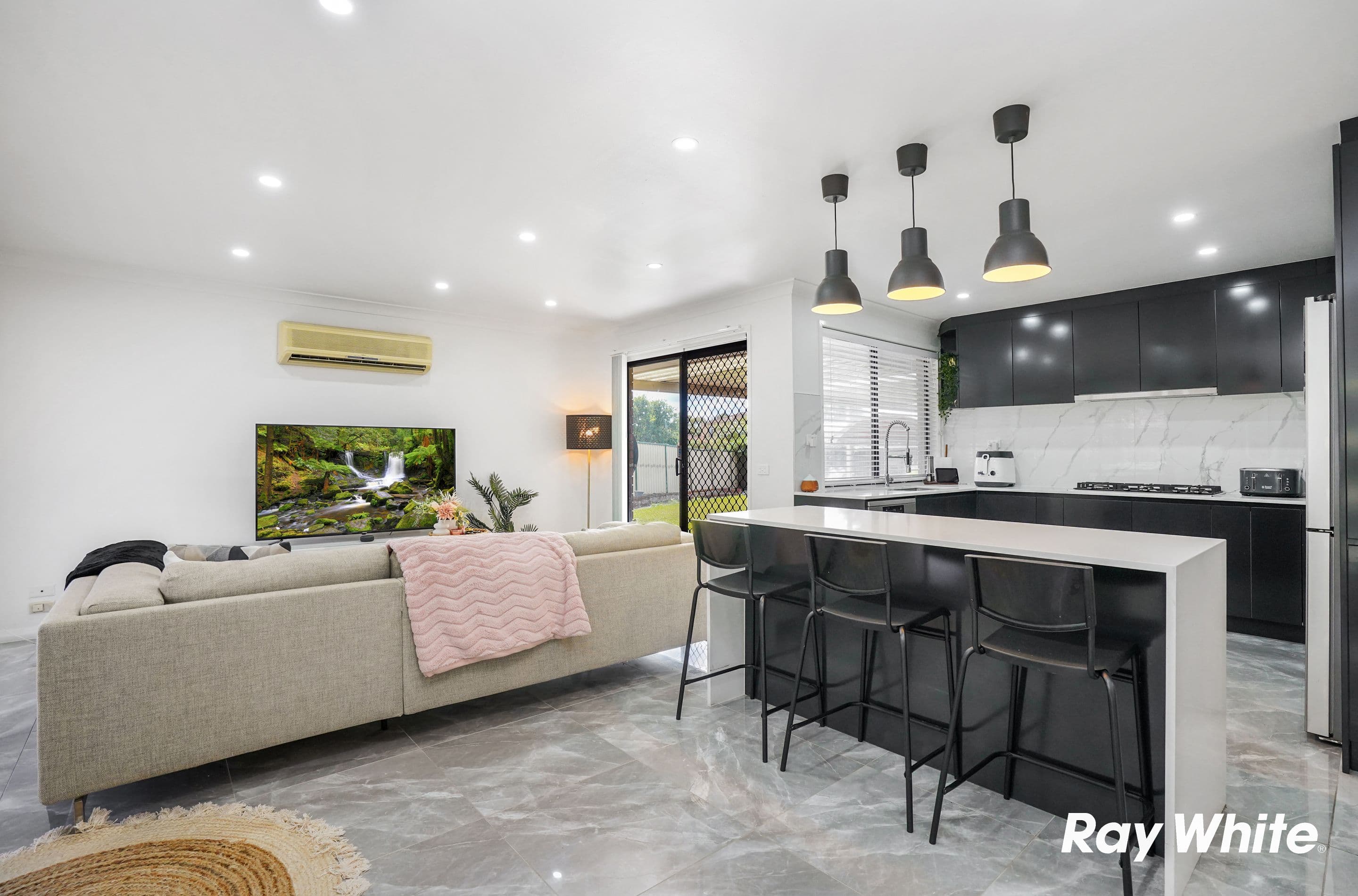 4 Selma Place, Oakhurst NSW 2761, Oakhurst - Thumbnail 2