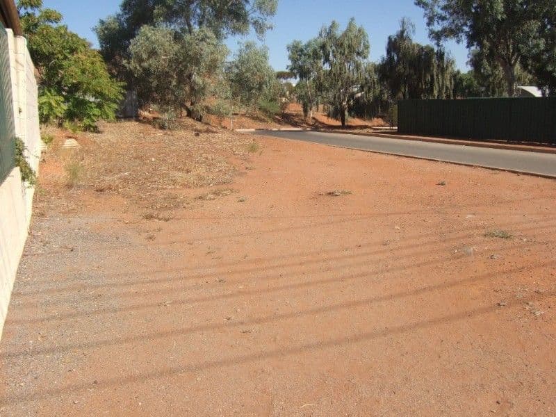 203 Wills Street, BROKEN HILL NSW 2880, Broken Hill - Thumbnail 4