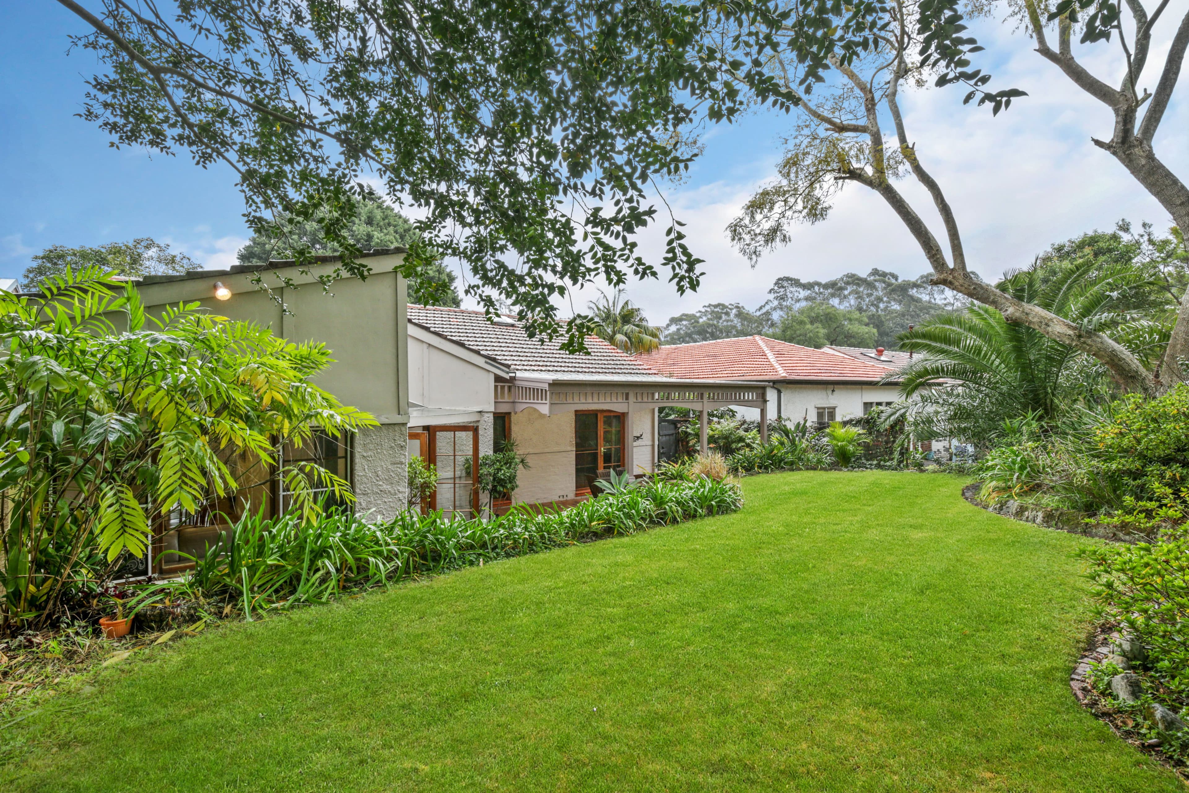 9 Lone Pine Avenue, Chatswood - Thumbnail 2