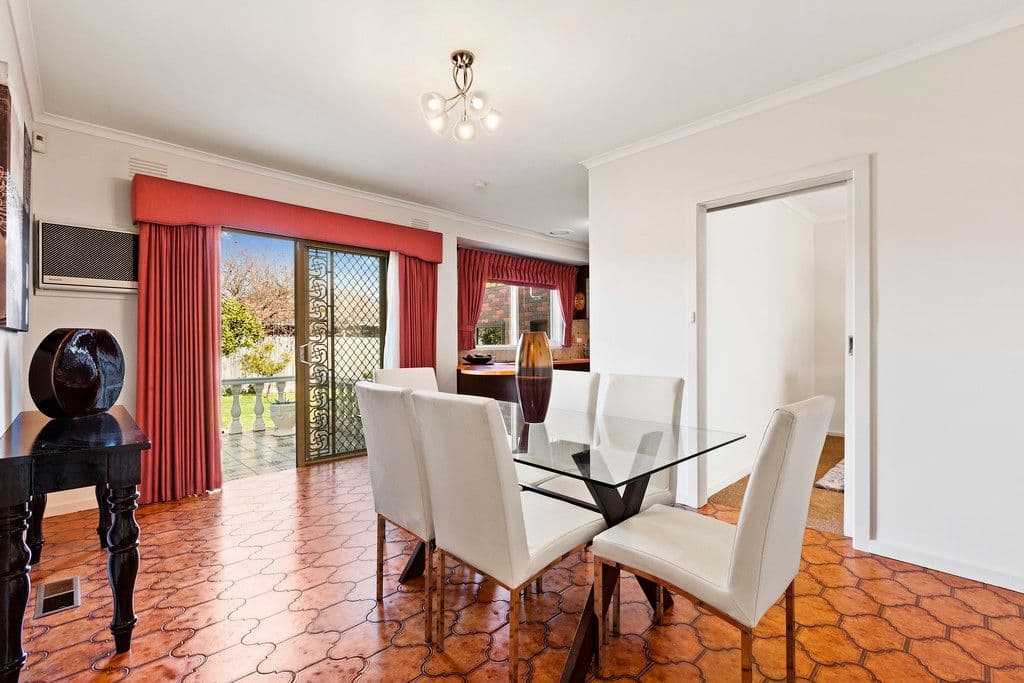 12 Washington Drive, Oakleigh South VIC 3167, Oakleigh South - Thumbnail 4