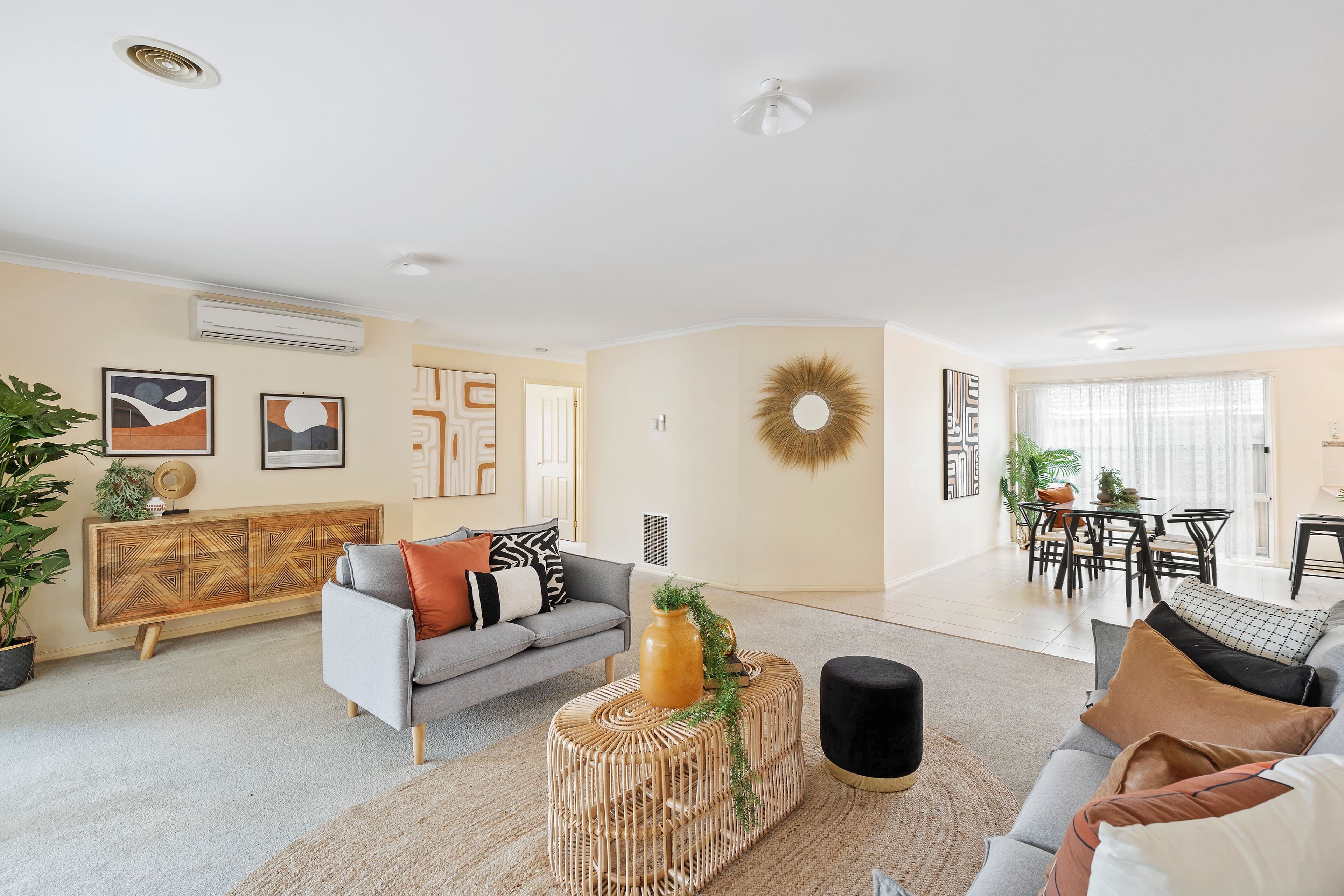86 McGregor Road, Pakenham VIC 3810, Pakenham - Thumbnail 4