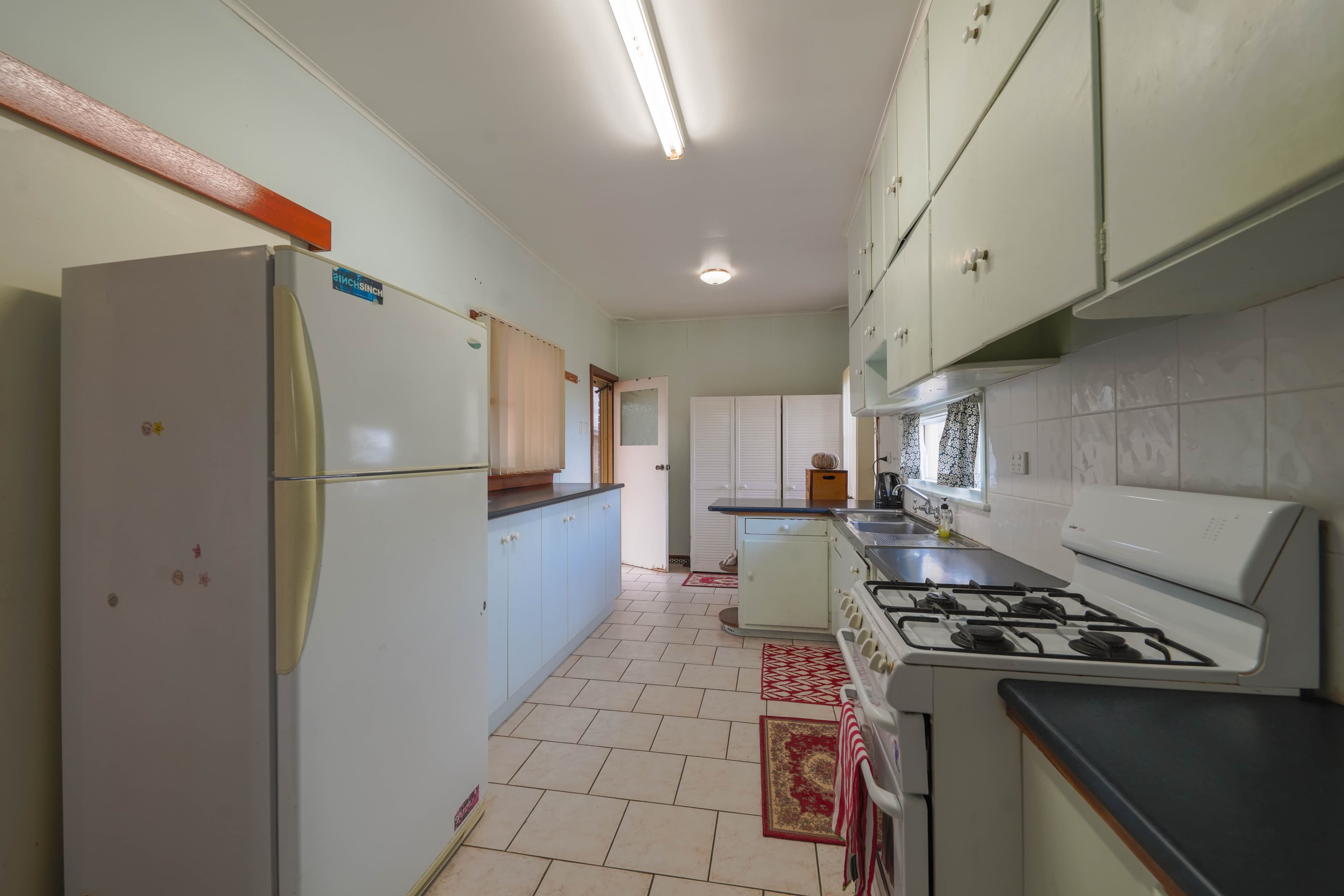 19 Page Street, Parkes NSW 2870, Parkes - Thumbnail 3