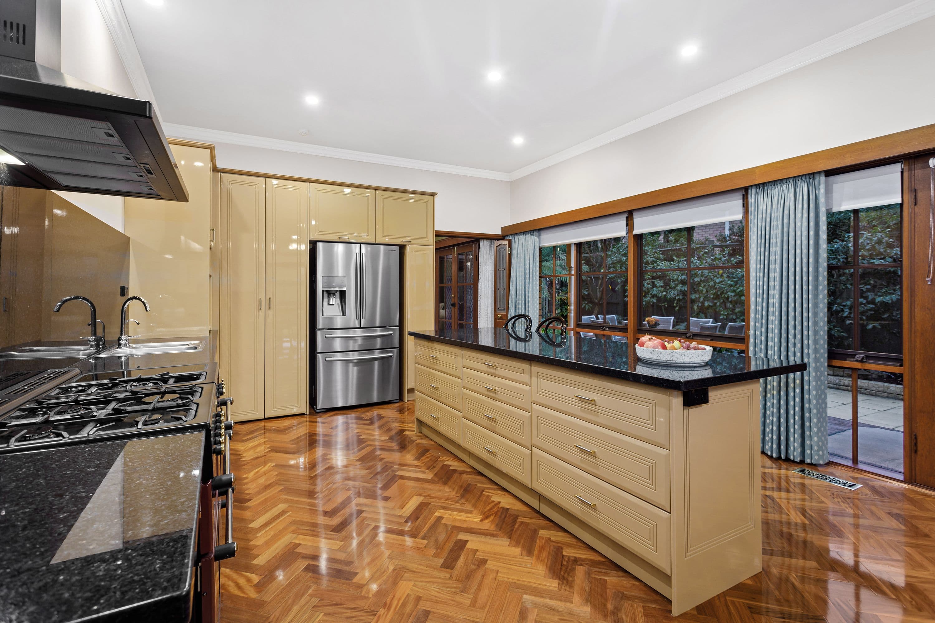 118 Renou Road, Wantirna South VIC 3152, Wantirna South - Thumbnail 3