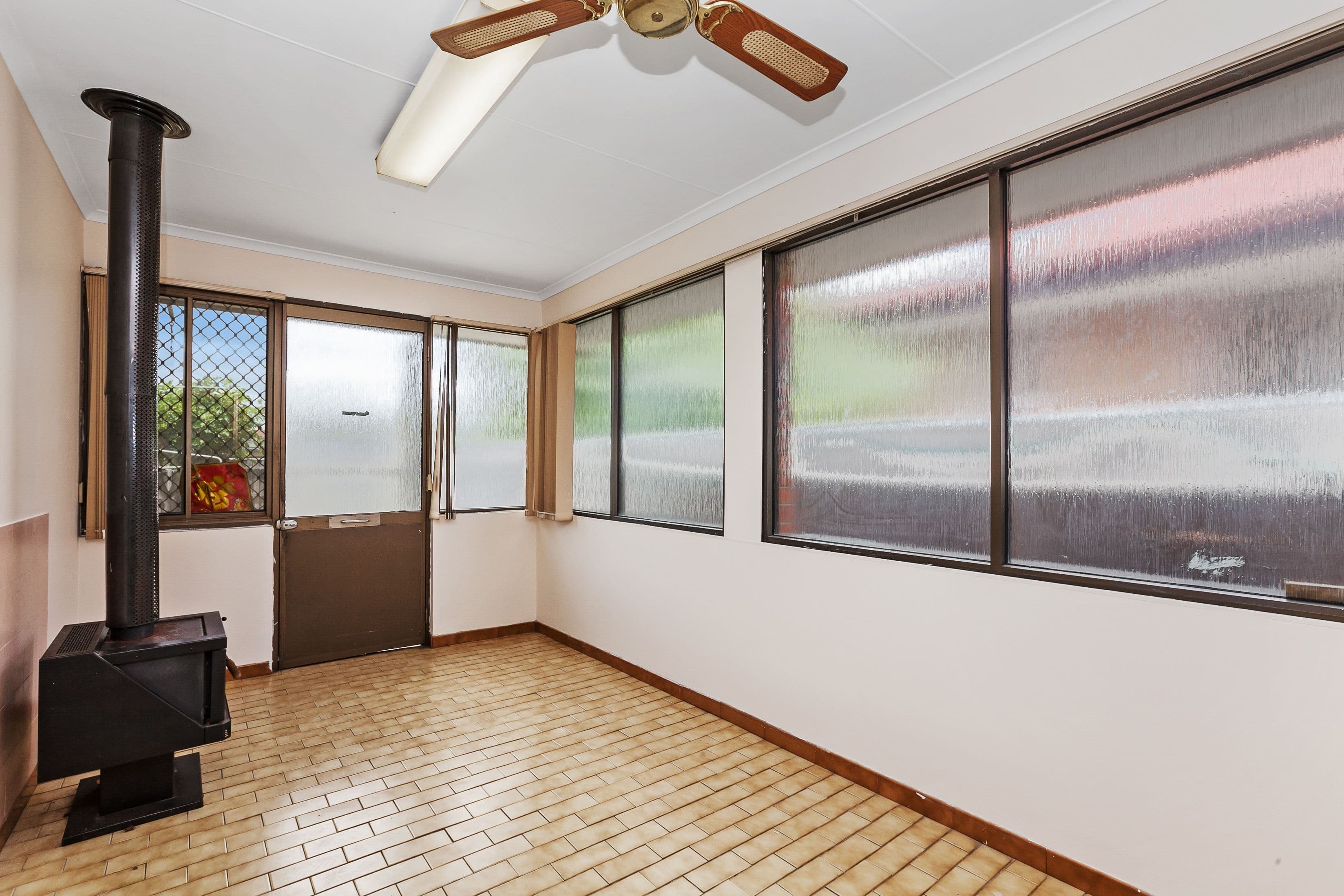 11 Bogong Court, Reservoir VIC 3073, Reservoir - Thumbnail 6