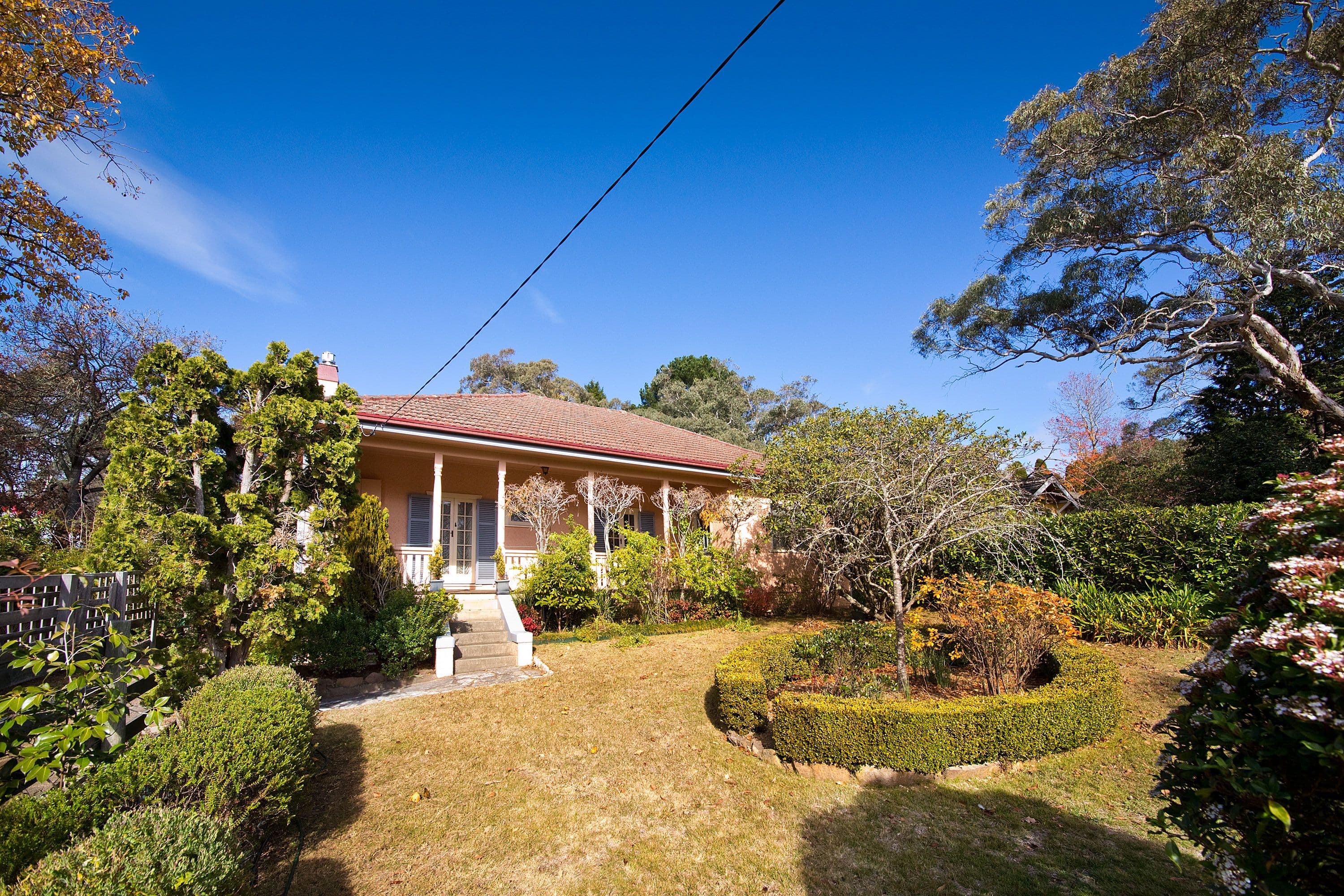 11 Brightlands Avenue, Blackheath - Image 1