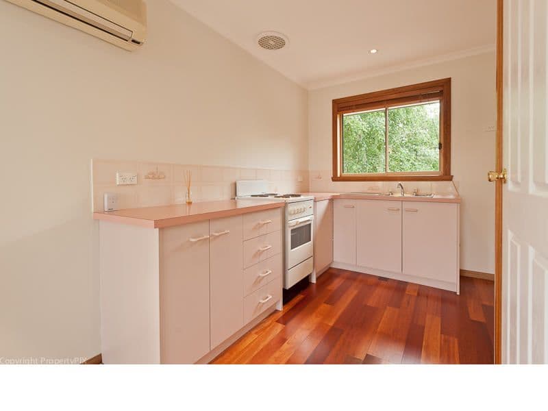 8  Alwyn Road, LENAH VALLEY TAS 7008, Lenah Valley - Thumbnail 5