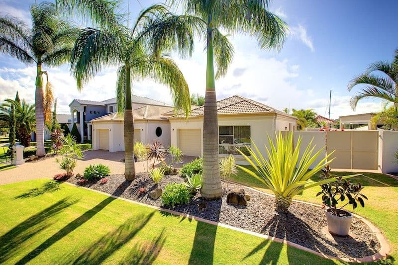 2108 Carlton Close, HOPE ISLAND QLD 4212, Hope Island - Thumbnail 2