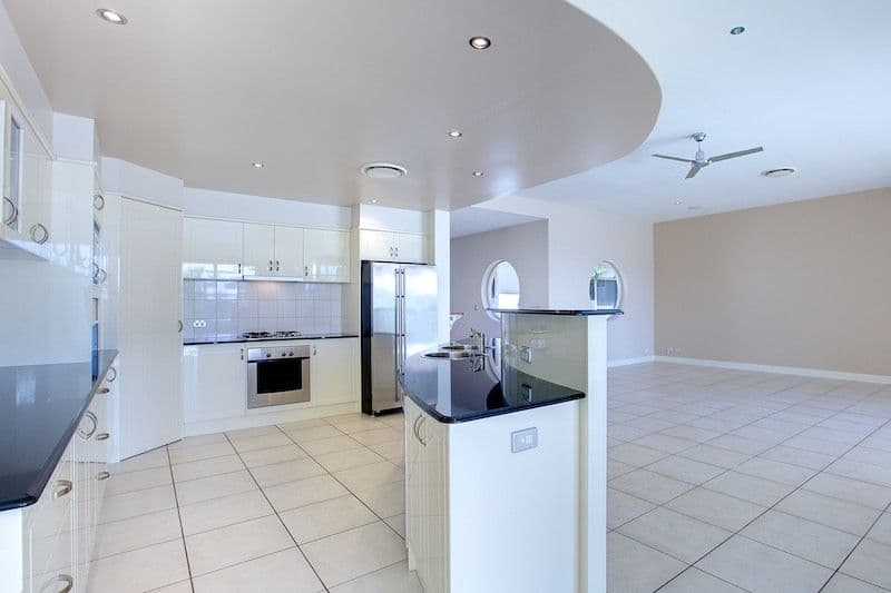 2108 Carlton Close, HOPE ISLAND QLD 4212, Hope Island - Thumbnail 7