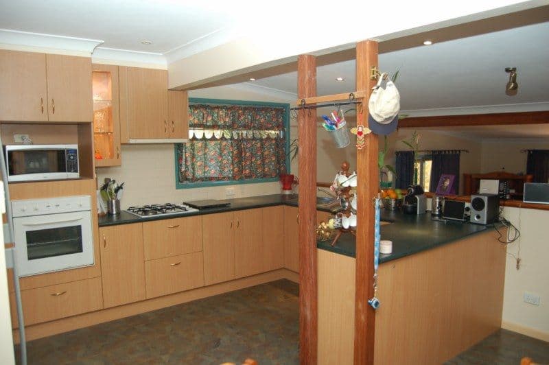 18  Saratoga Street, BROWNS PLAINS QLD 4118, Browns Plains - Thumbnail 3