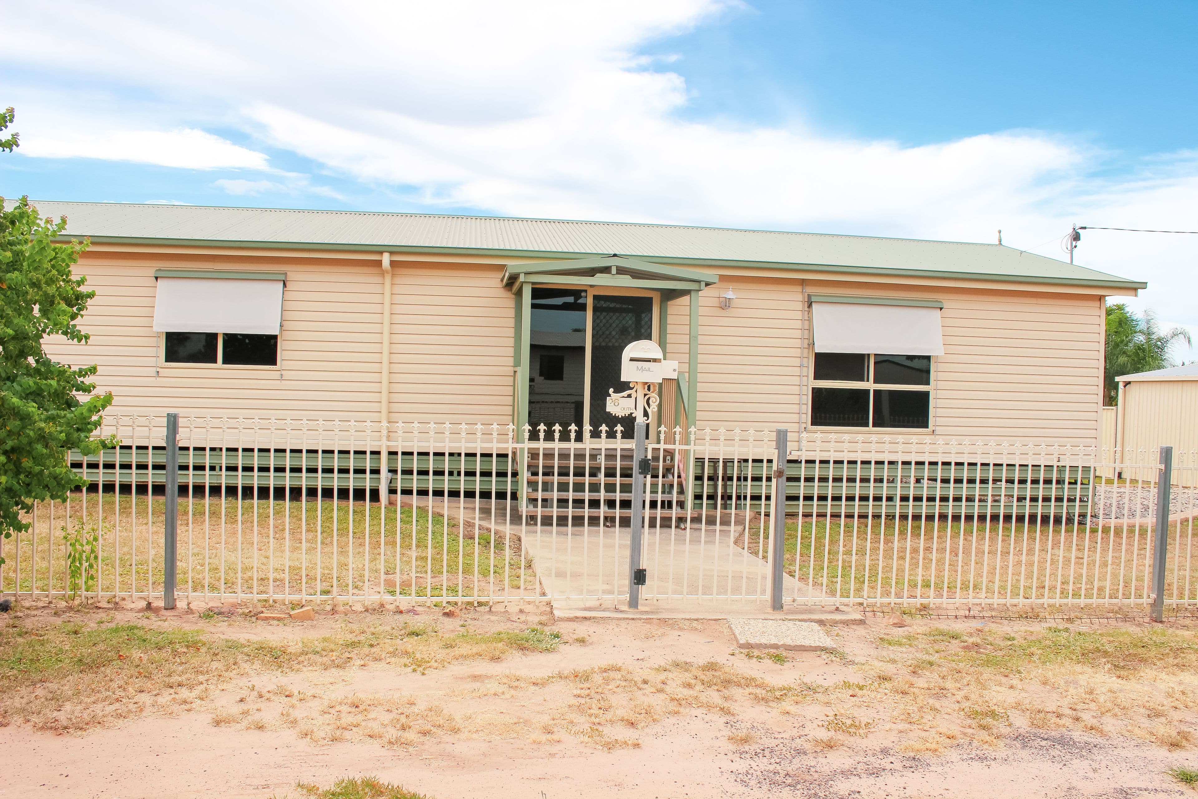 26 South Street, Roma QLD 4455, Roma - Image 1