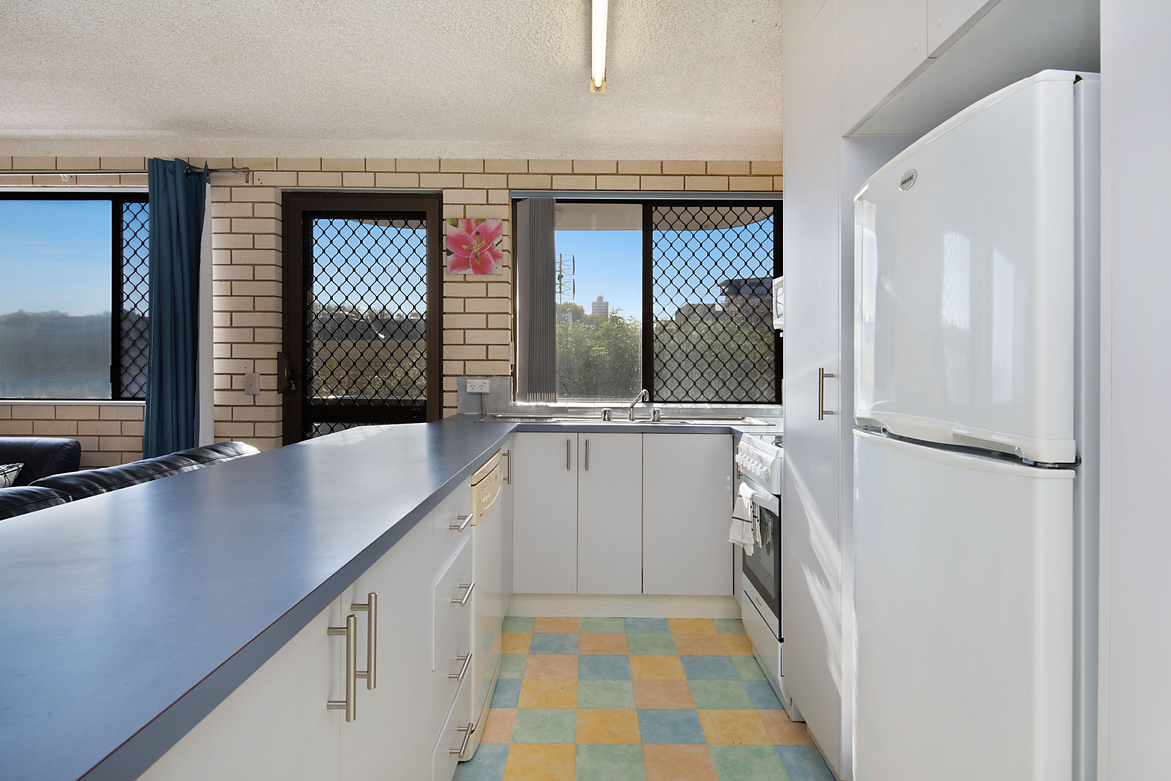 33A Burgess Street, Kings Beach QLD 4551, Kings Beach - Thumbnail 2