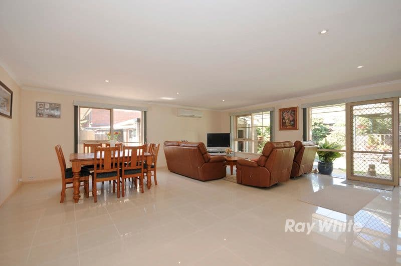 28 Darwin Road, BORONIA VIC 3155, Boronia - Thumbnail 2