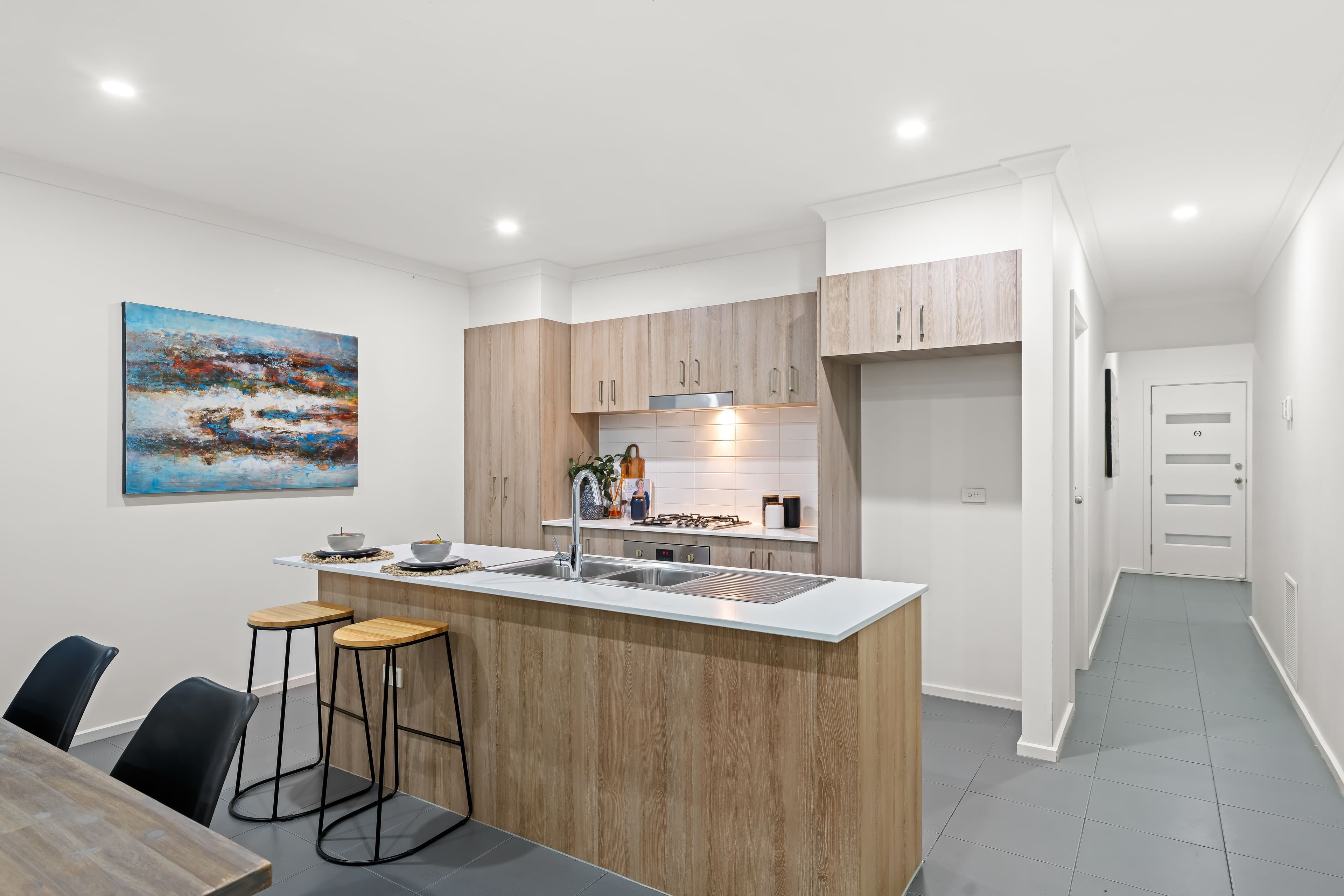 22 Sundaze Street, Clyde North VIC 3978, Clyde North - Thumbnail 2