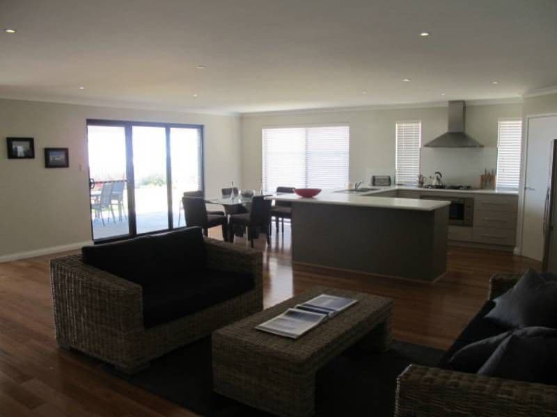 105 Ilma Rise, WANDINA WA 6530, Wandina - Thumbnail 7
