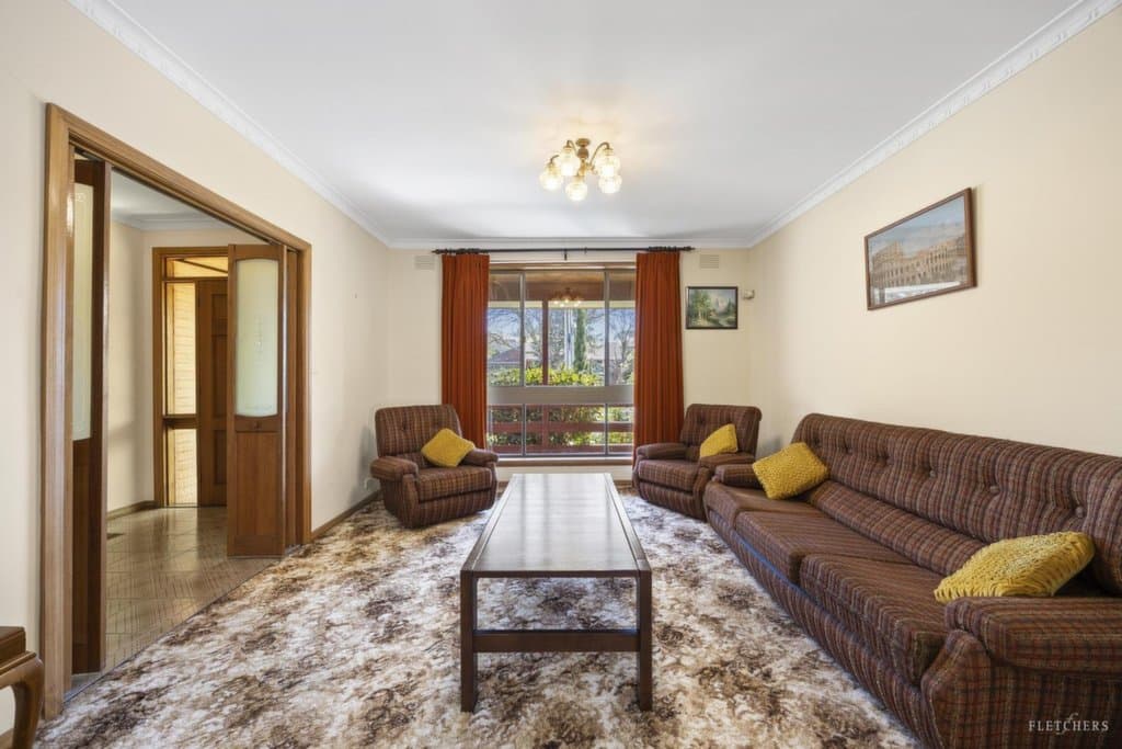 18 Ansett Crescent, Forest Hill - Thumbnail 2