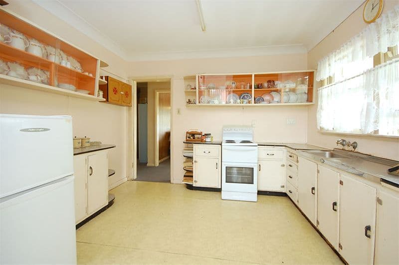 12   Glenaplin Avenue, TARRAGINDI QLD 4121, Tarragindi - Thumbnail 3