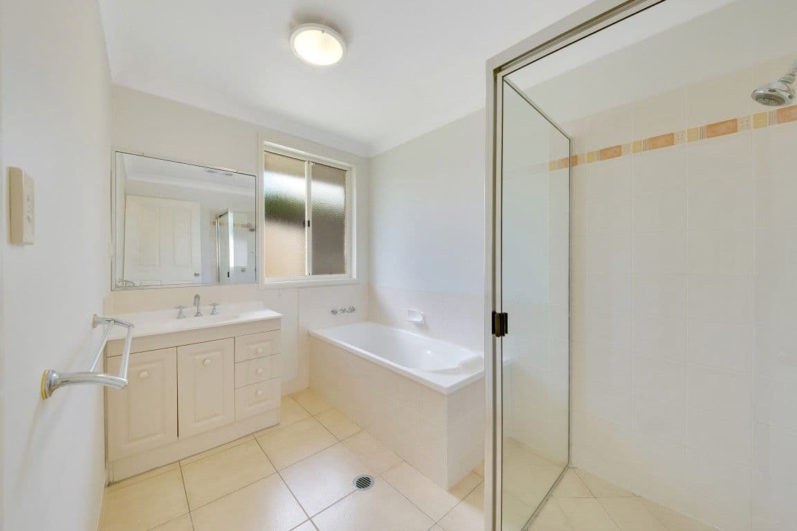 55 Col Brown Avenue, Clinton QLD 4680, Clinton - Thumbnail 6