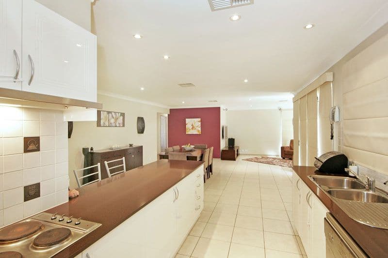 4 Wadi Road, BATEAU BAY NSW 2261, Bateau Bay - Thumbnail 5