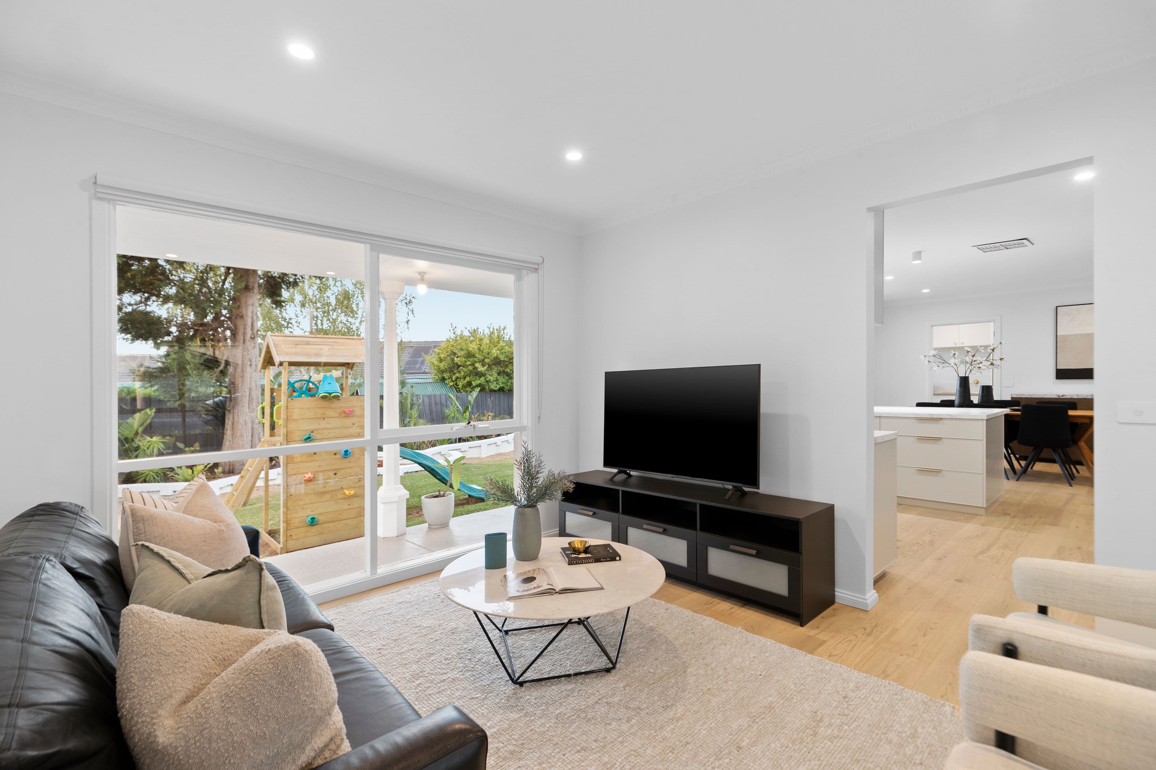 53 Buckingham Drive, Rowville VIC 3178, Rowville - Thumbnail 4