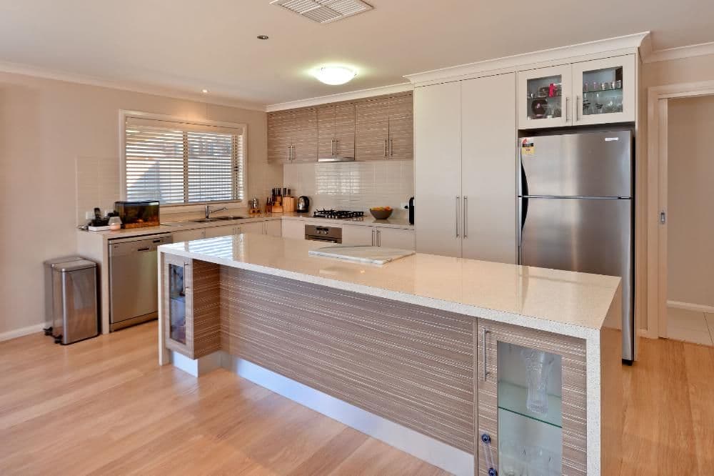 11 Lawson Circuit, LAVINGTON NSW 2641, Lavington - Thumbnail 2